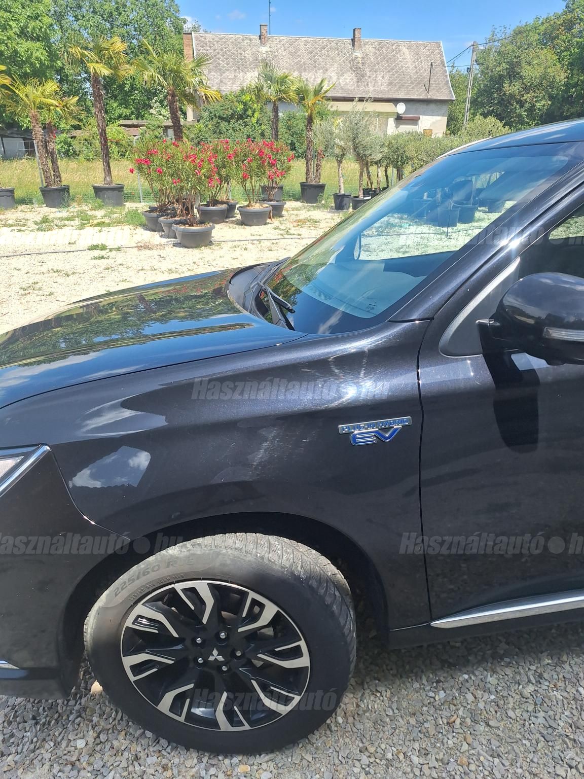 MITSUBISHI OUTLANDER 2018/4 - 1