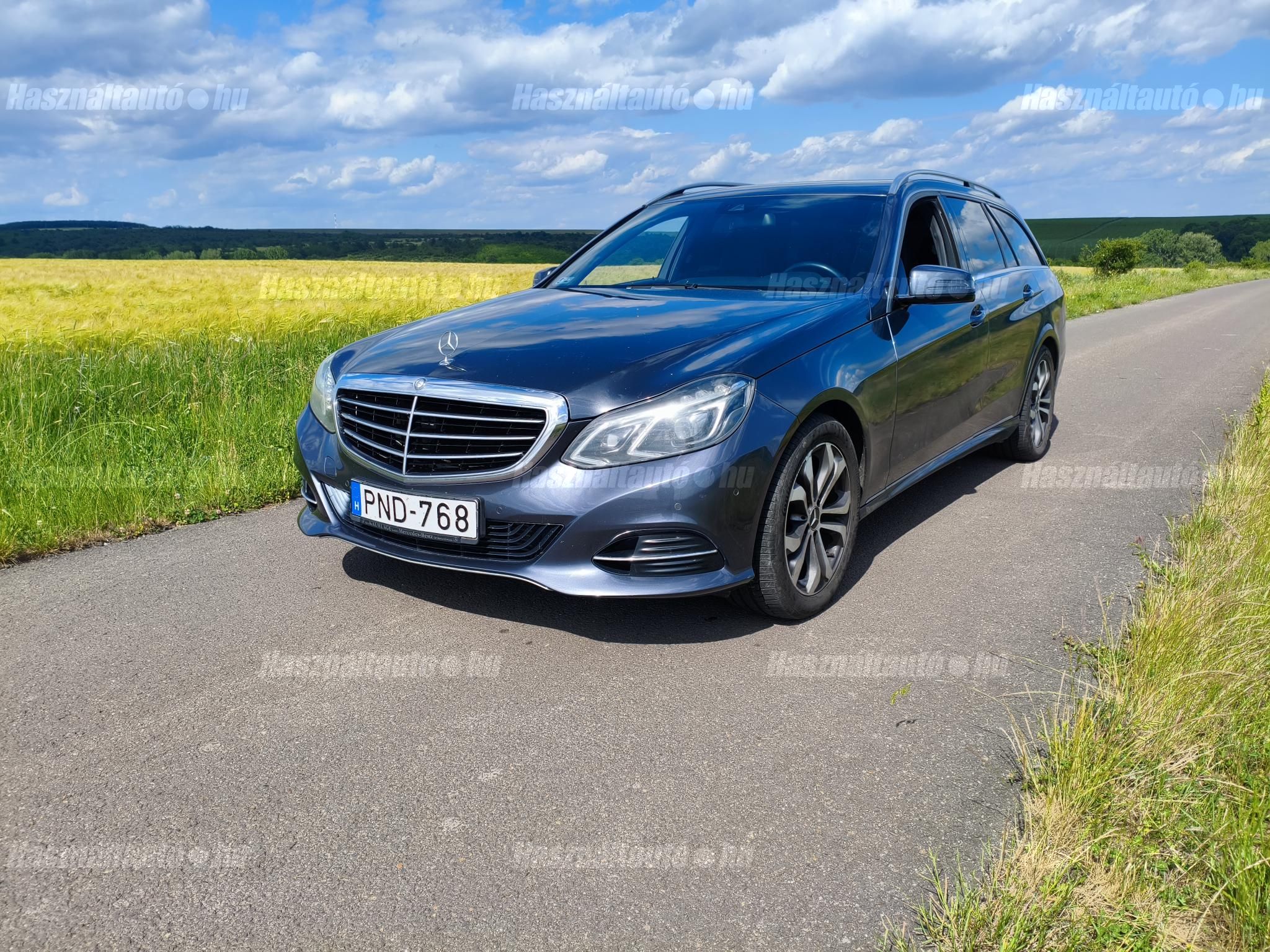 MERCEDES-BENZ E 220 2013/12 - 1