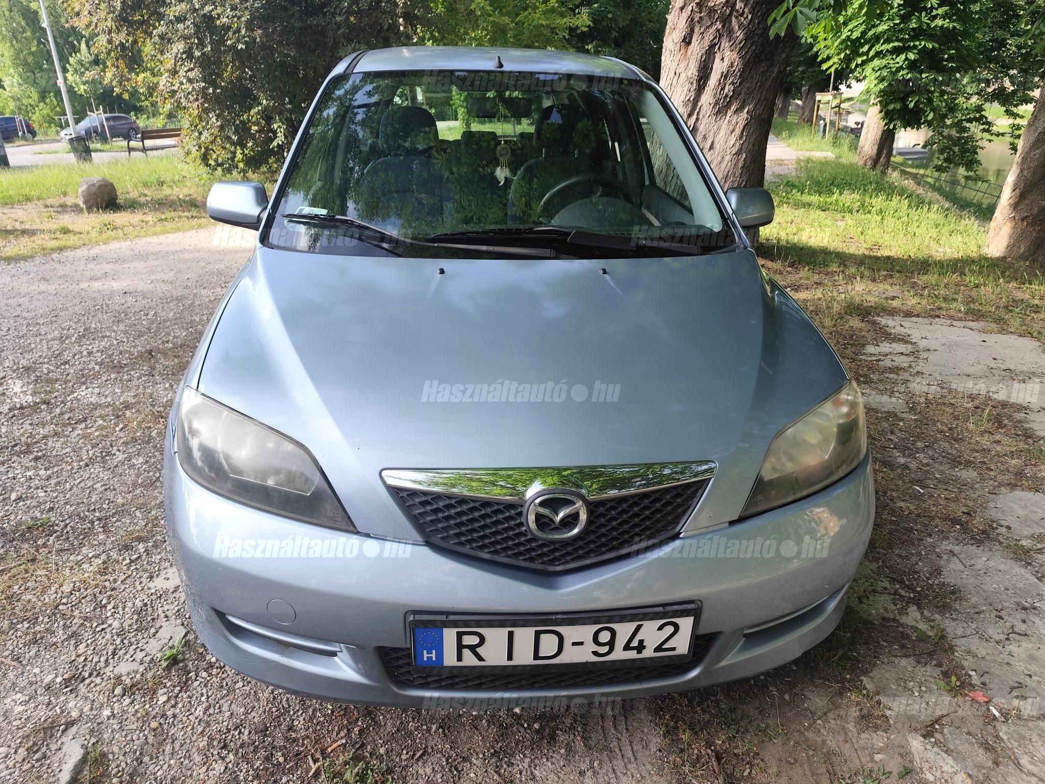 MAZDA 2 2004 - 1