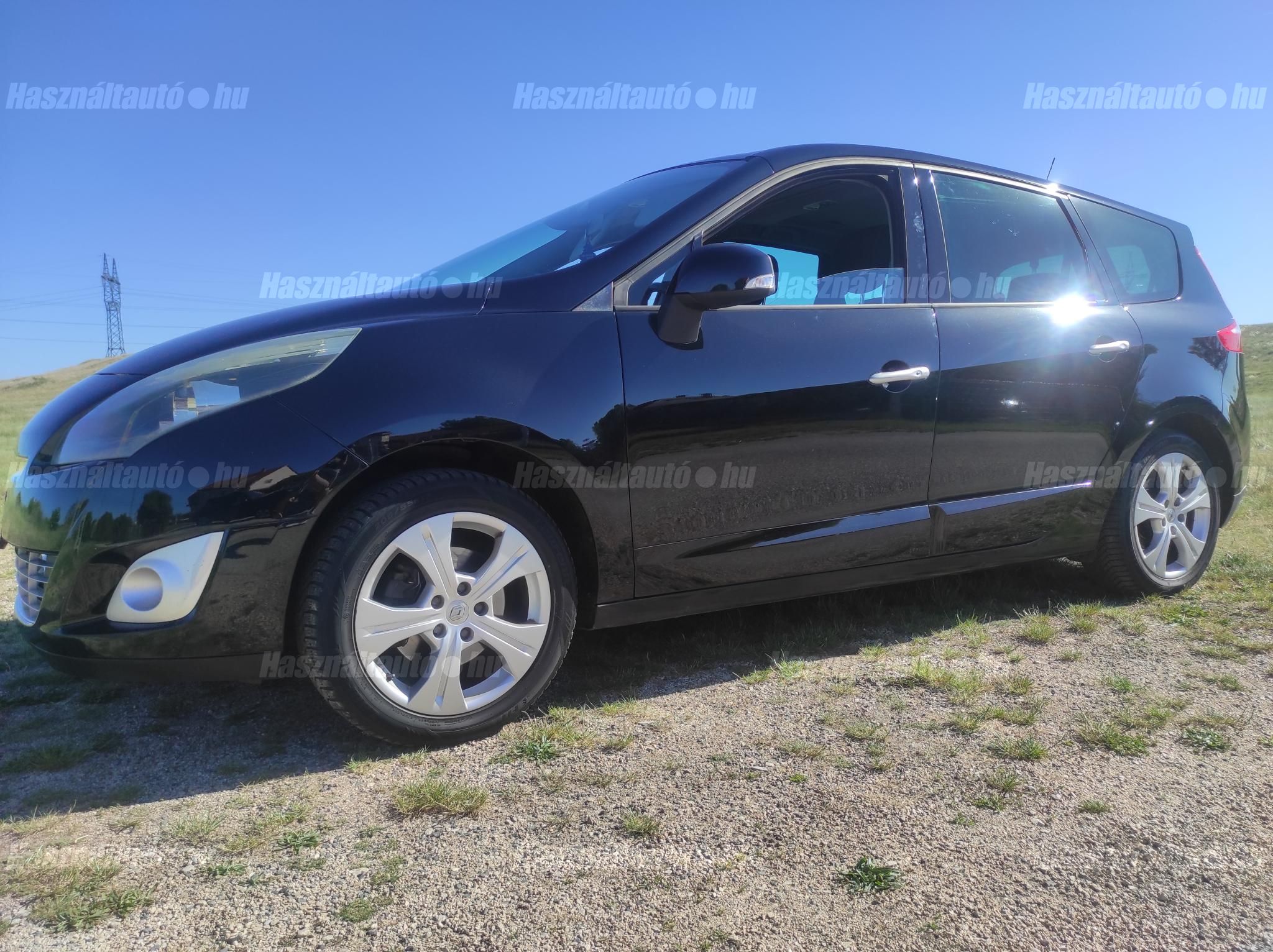 RENAULT GRAND SCENIC 2010/10 - 1