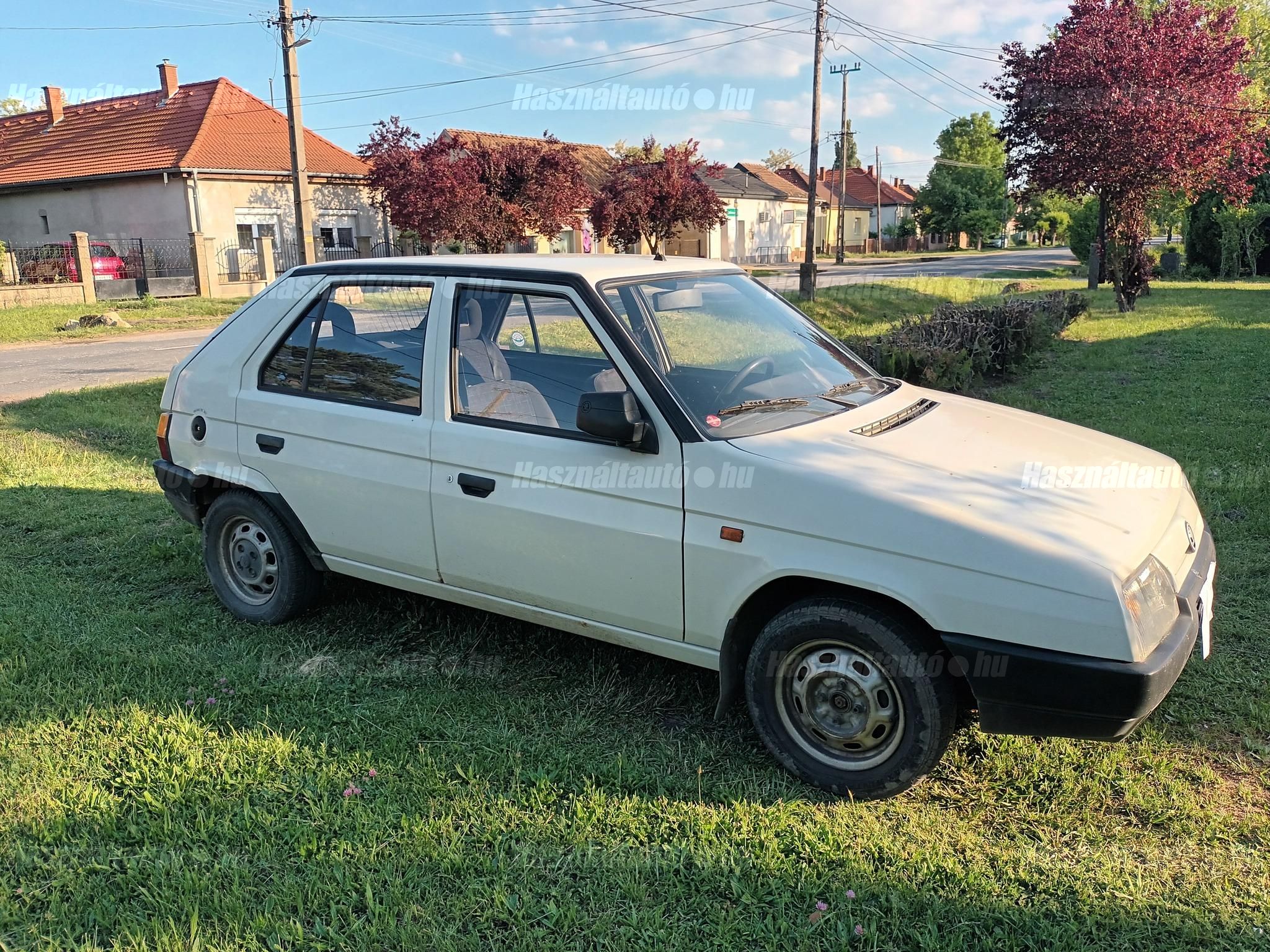 SKODA FAVORIT 1994/9 - 1
