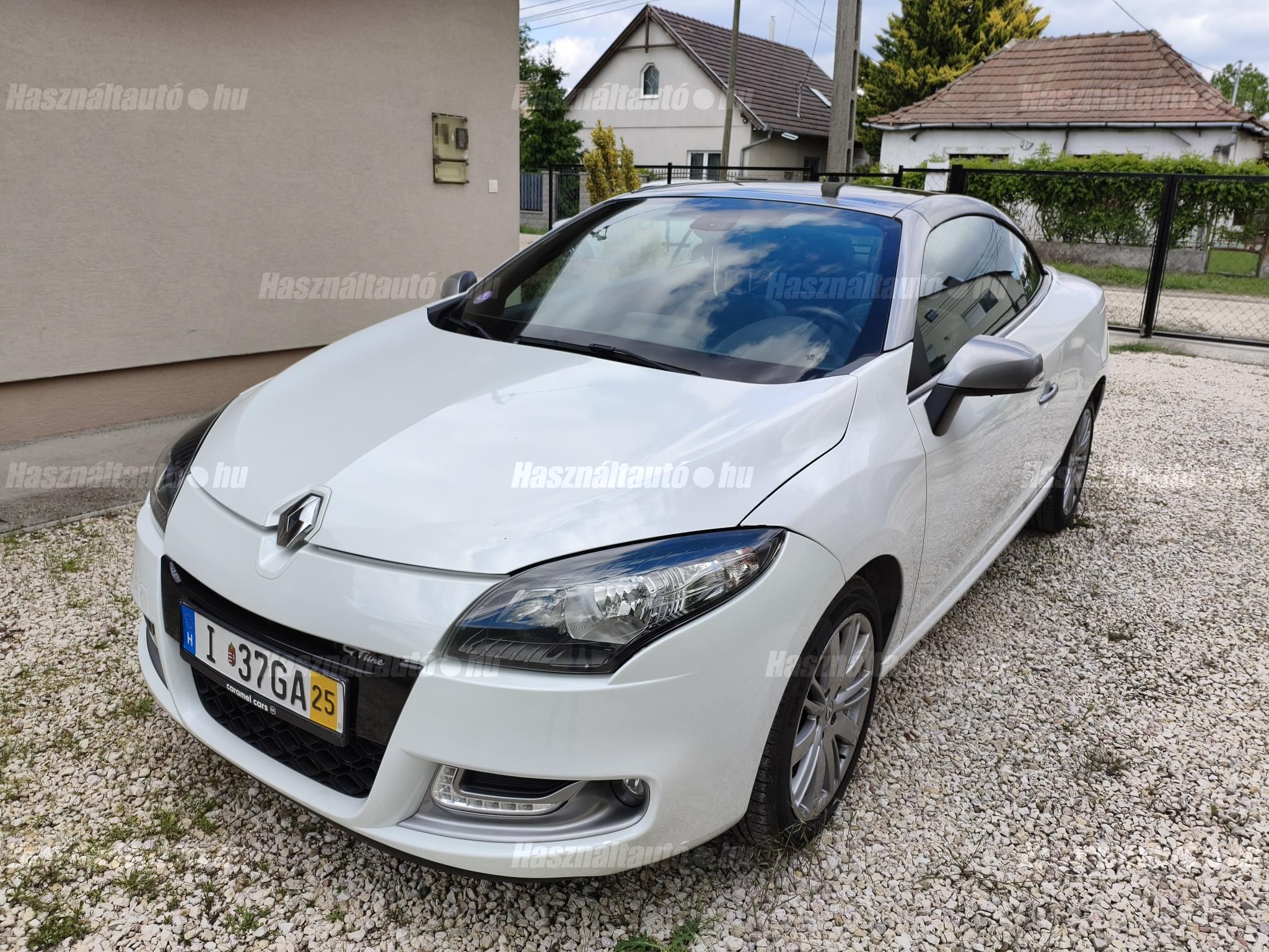 RENAULT MEGANE 2013/8 - 1