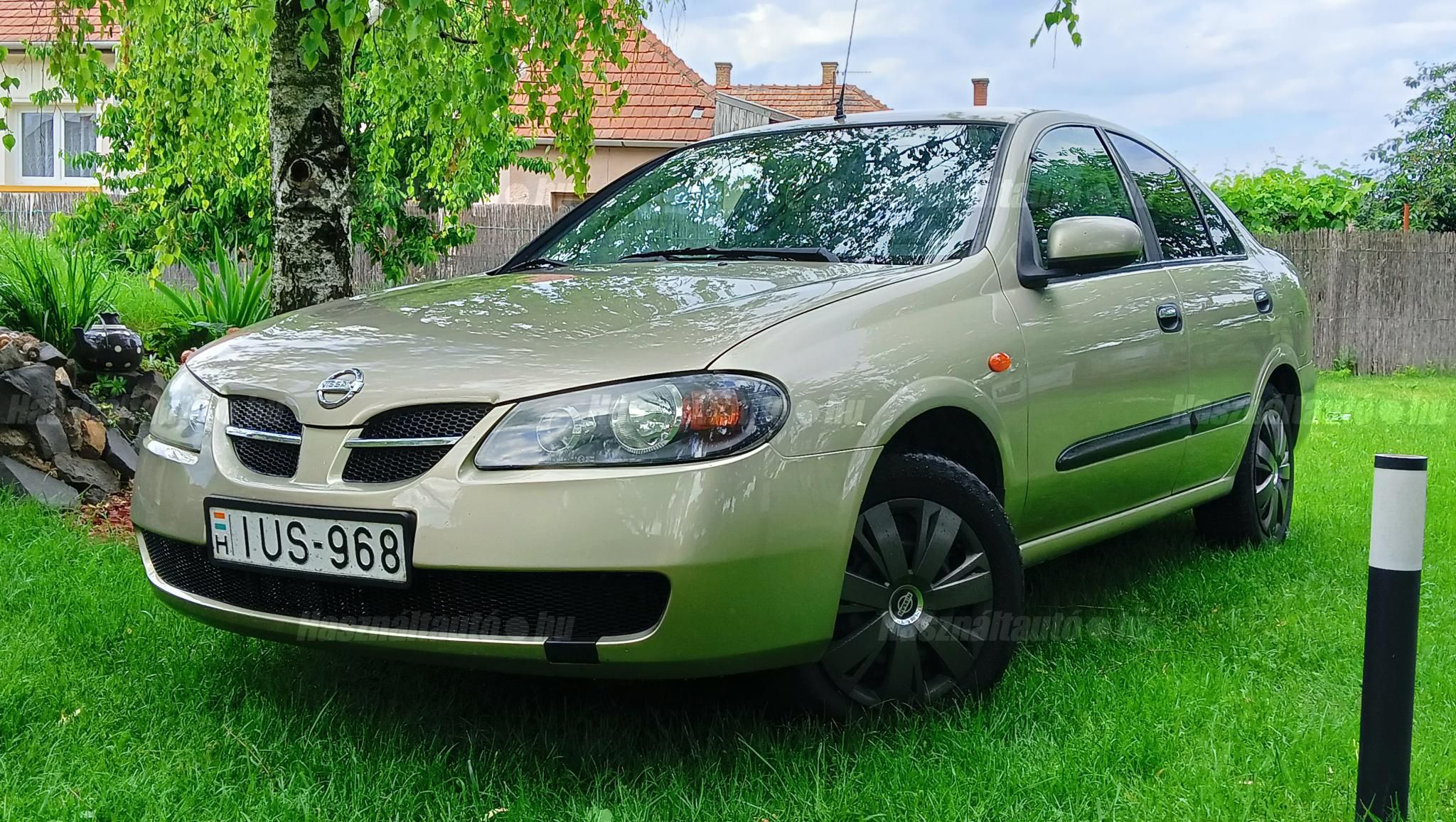 NISSAN ALMERA 2003/9 - 1