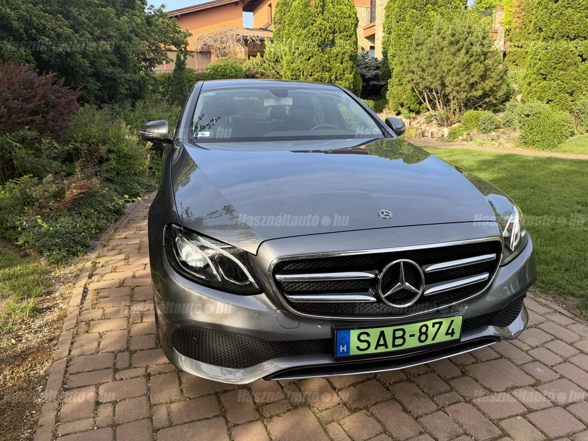 MERCEDES-BENZ E 300 2019/11 - 1