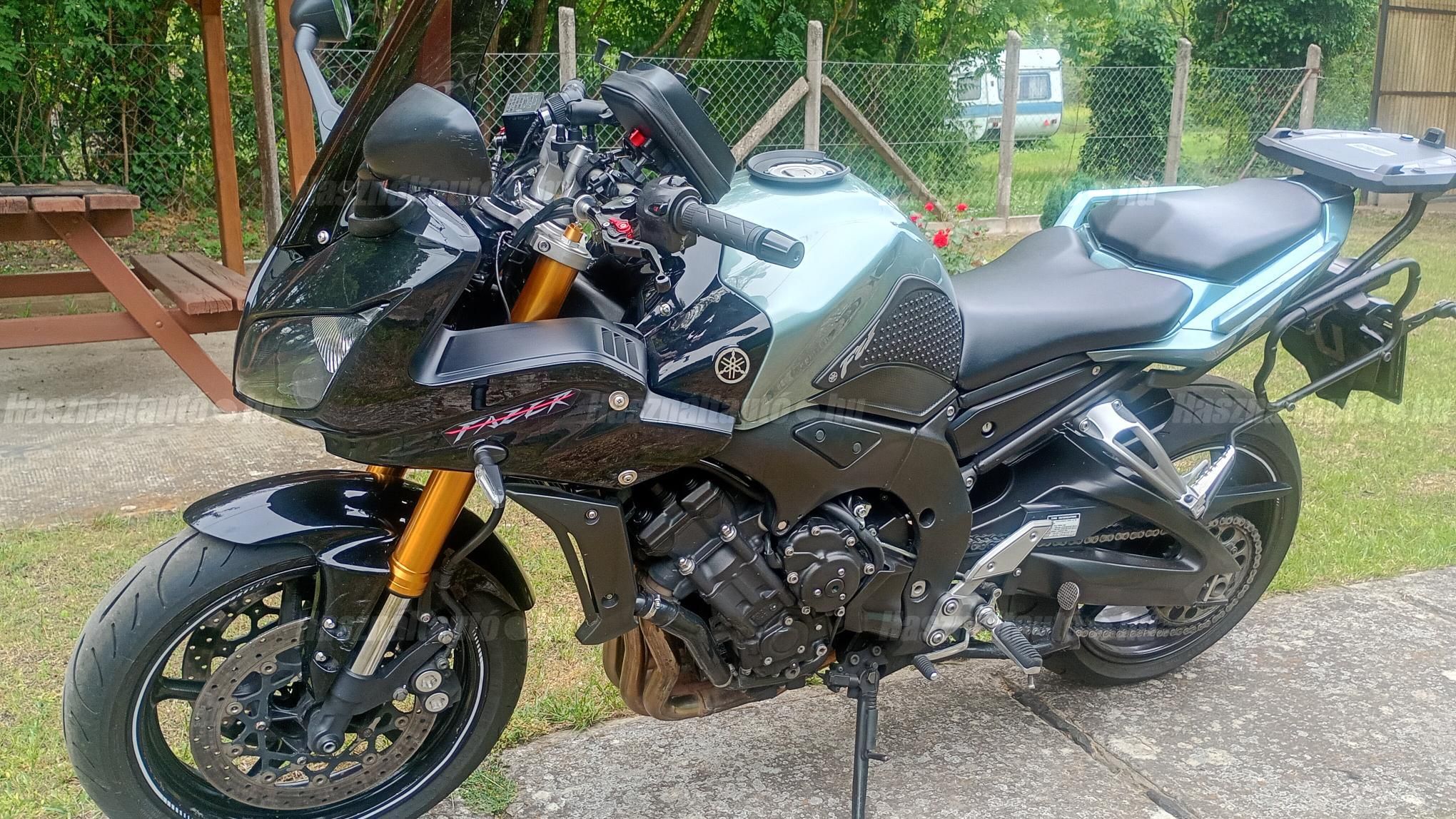 YAMAHA FZ1-S 2007/4 - 1