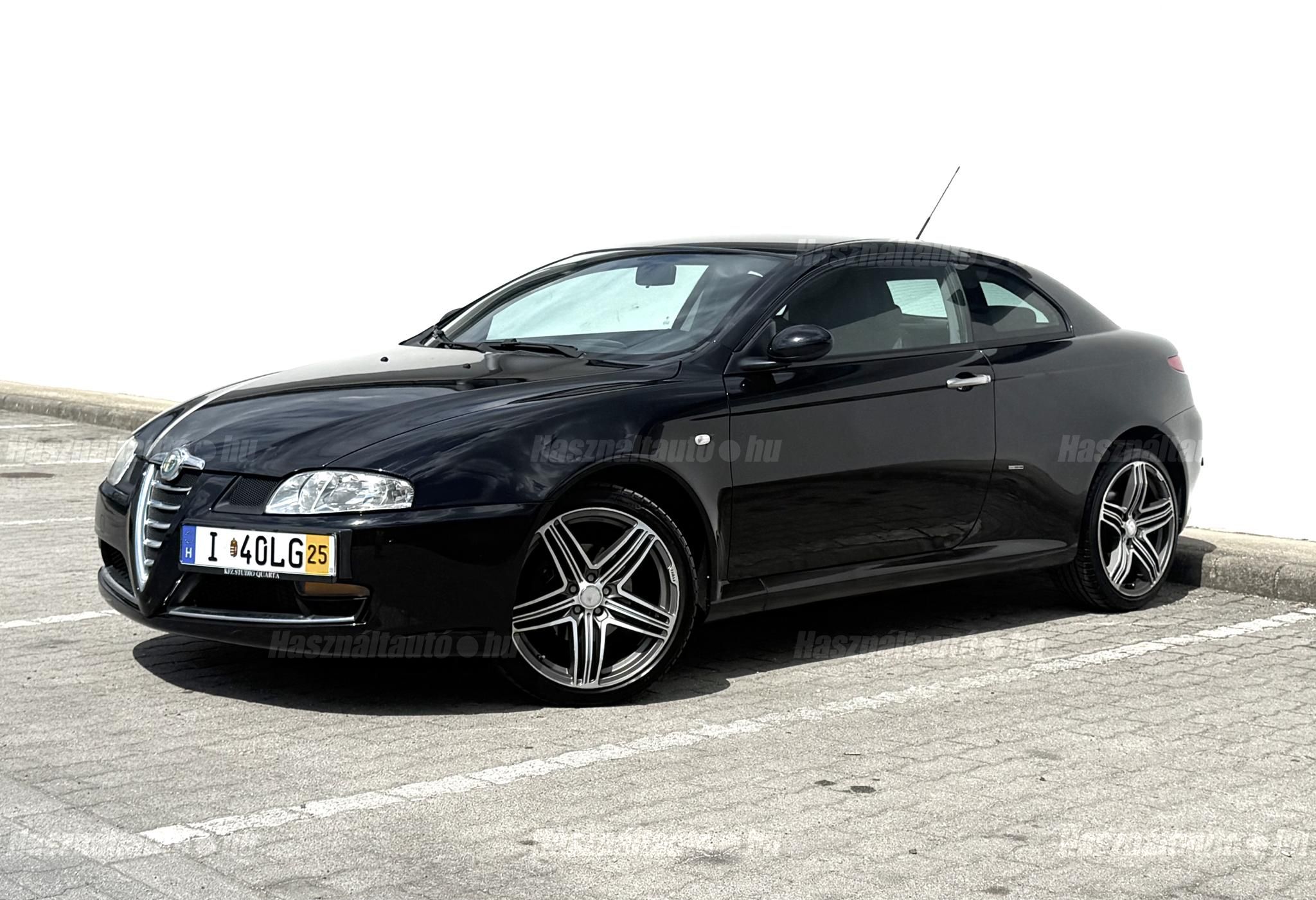 ALFA ROMEO GT 2007/12 - 1