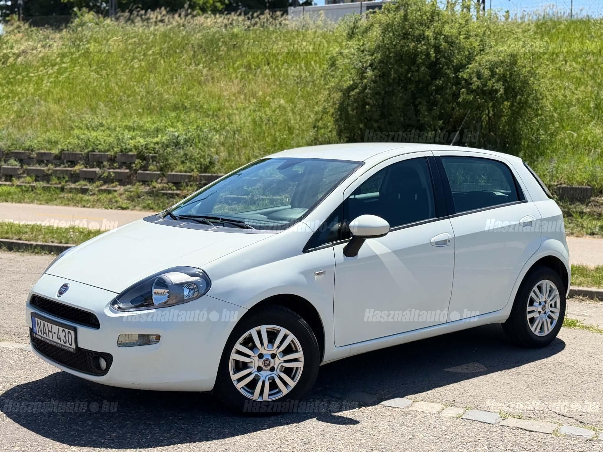 FIAT PUNTO 2014/12 - 1