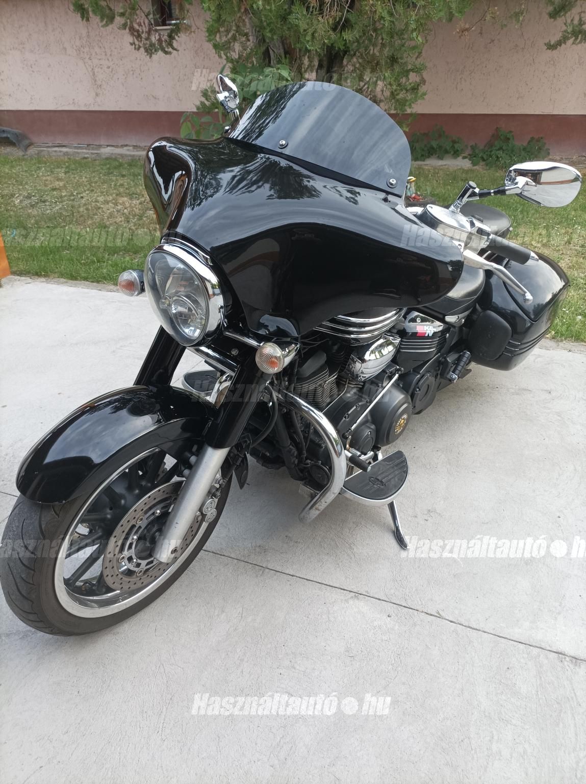 YAMAHA XV 1900 A MIDNIGHT STAR 2006/9 - 1
