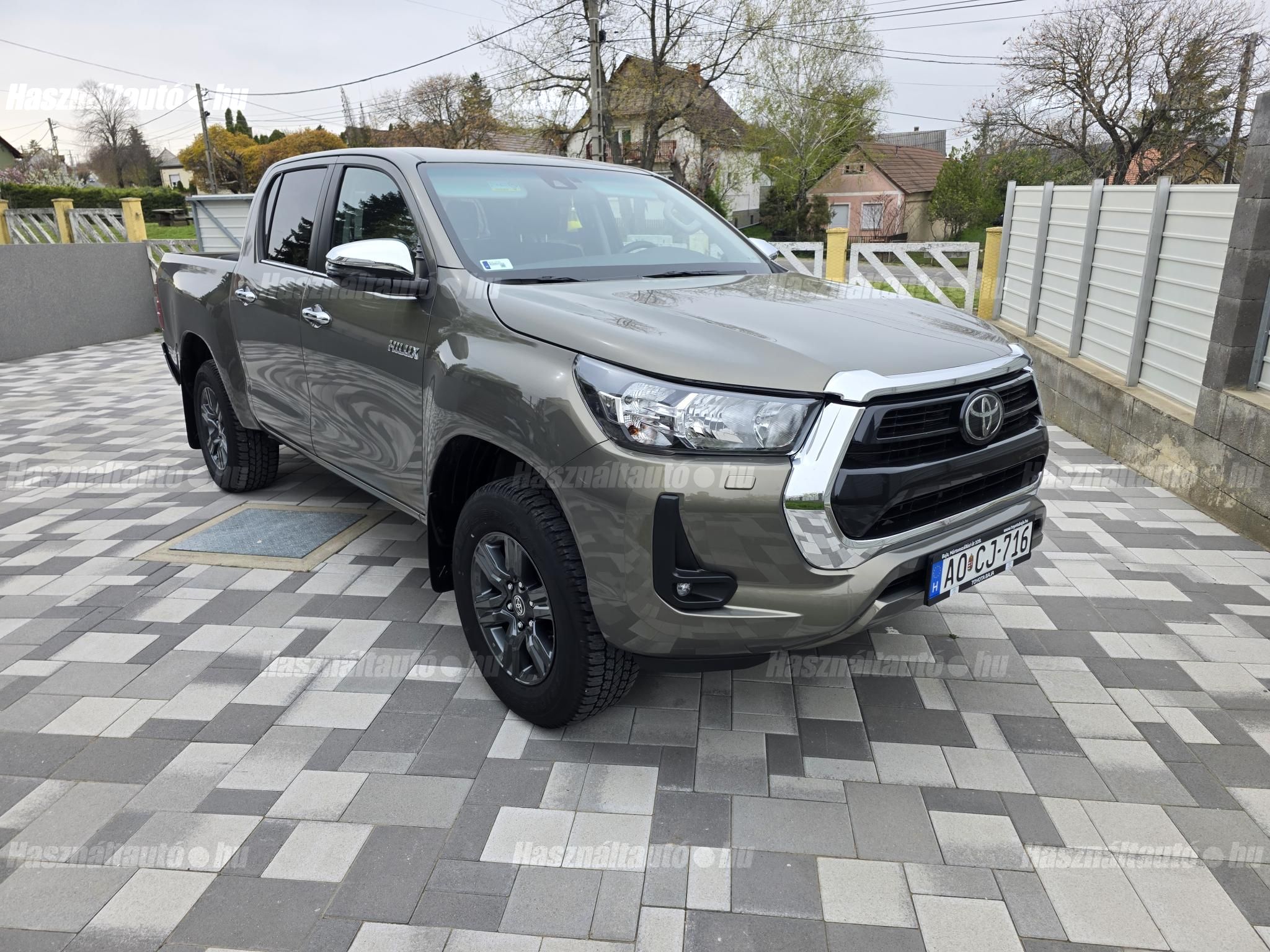 TOYOTA HILUX 2025/5 - 1