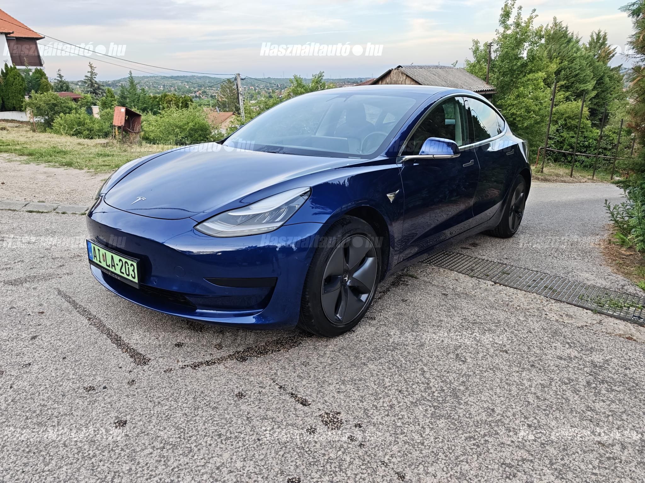 TESLA MODEL 3 2019/11 - 1