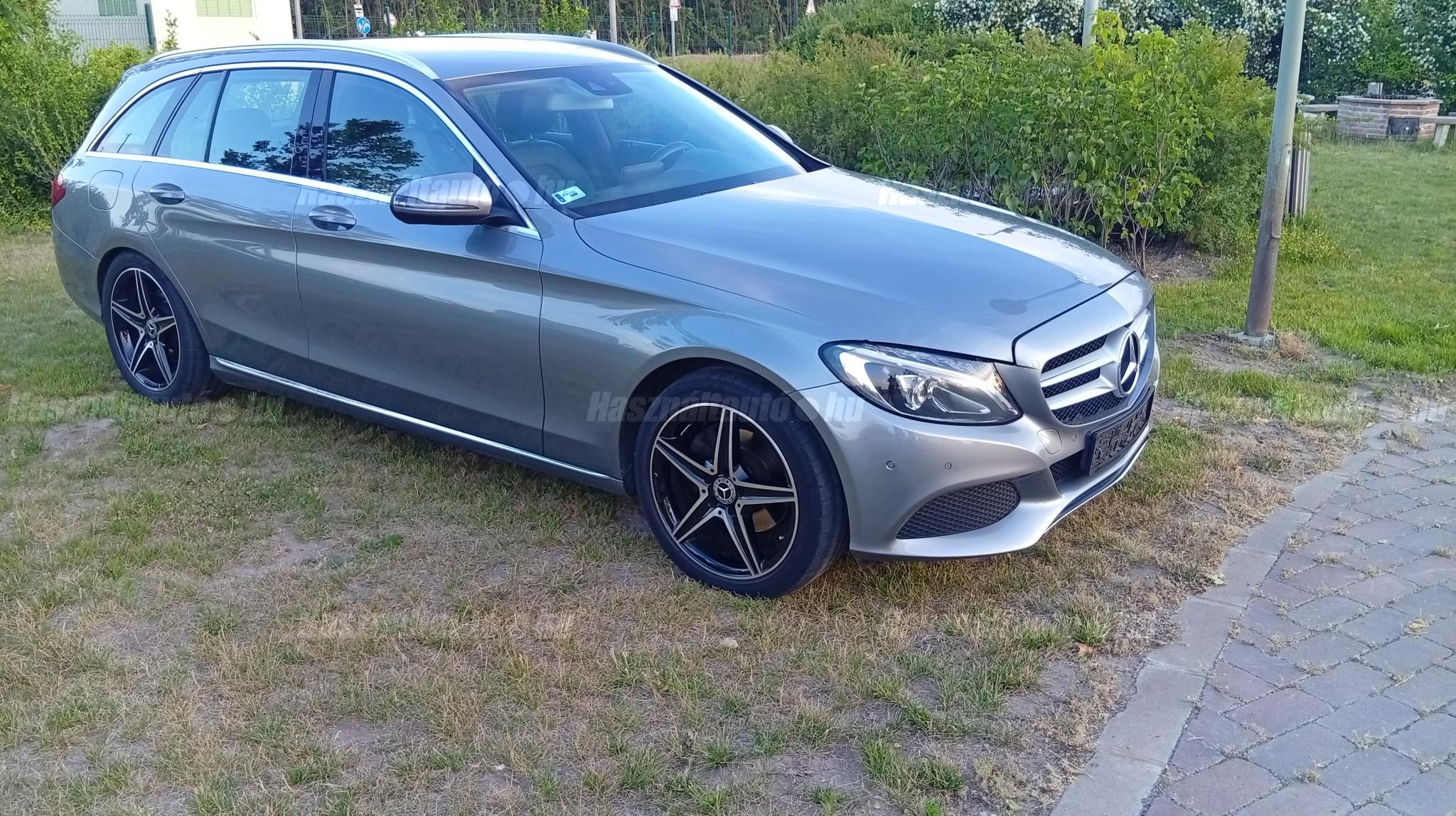 MERCEDES-BENZ C-OSZTÁLY 2016/3 - 1