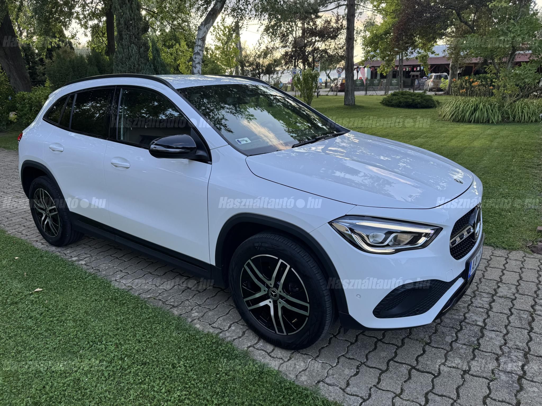 MERCEDES-BENZ GLA 180 2023/1 - 1