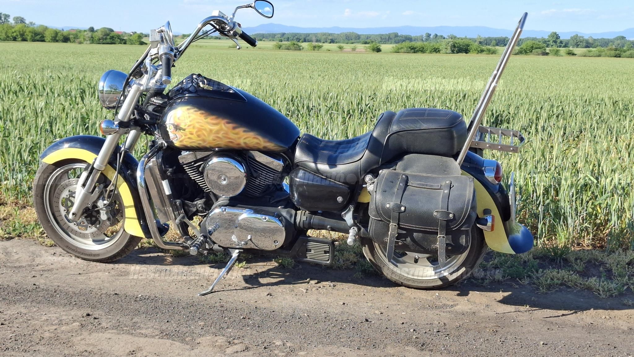 KAWASAKI VULCAN 2003 - 1