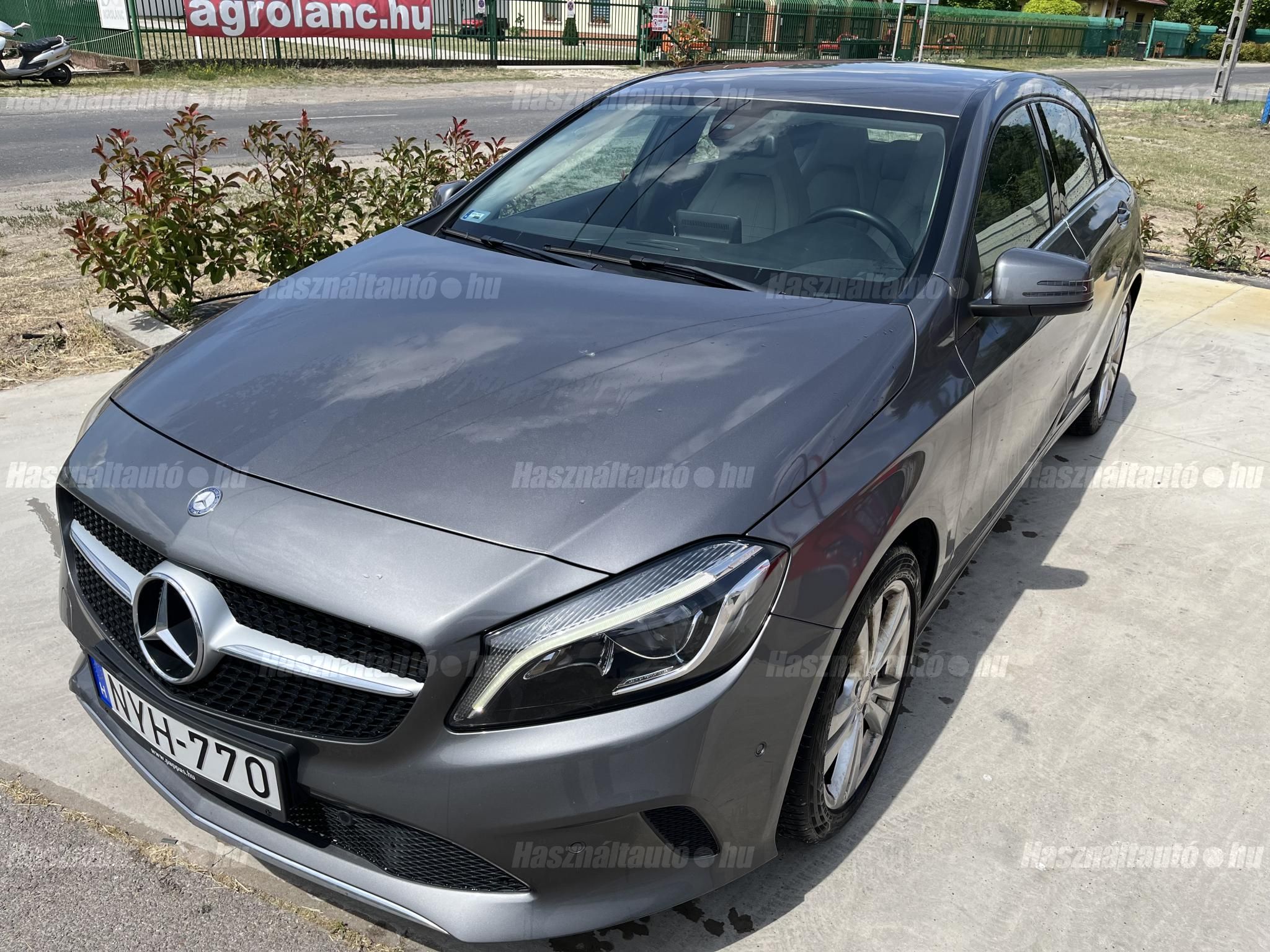 MERCEDES-BENZ A 180 2016/12 - 1