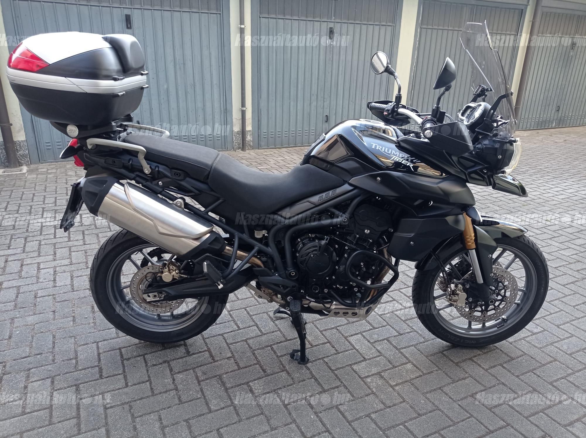 TRIUMPH TIGER 800 2013/1 - 1