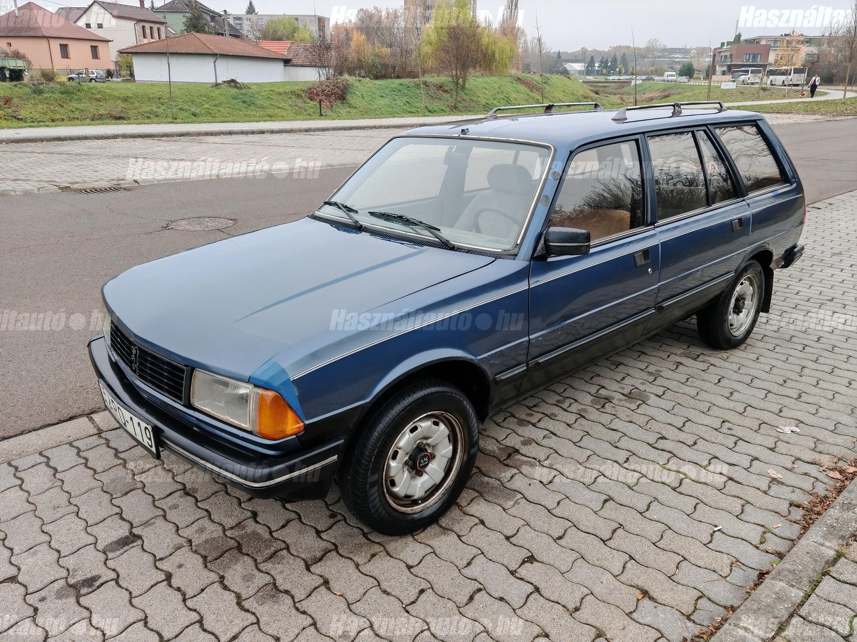 PEUGEOT 305 1985/5 - 1