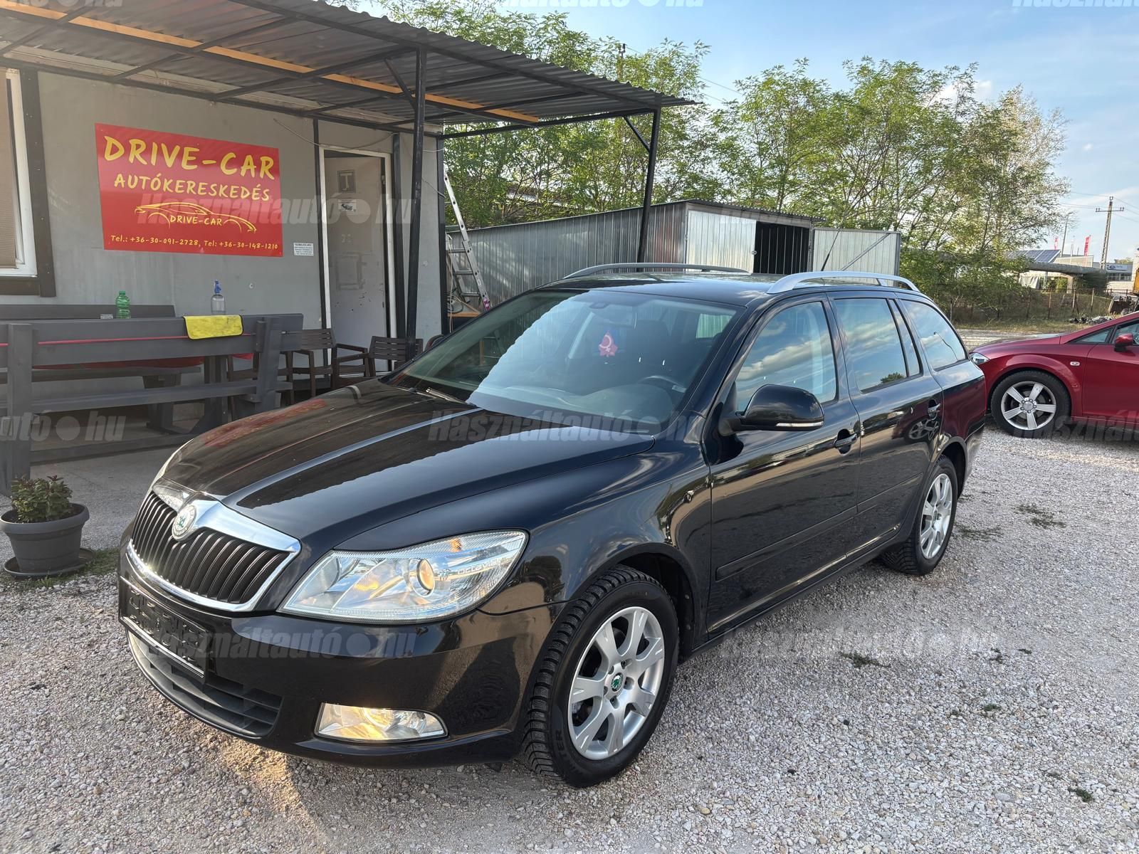 SKODA OCTAVIA 2010/6 - 1
