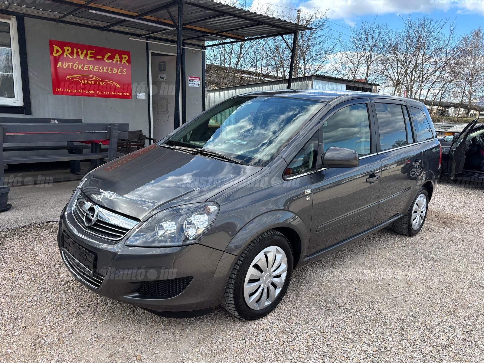OPEL ZAFIRA B 2011/2 - 1