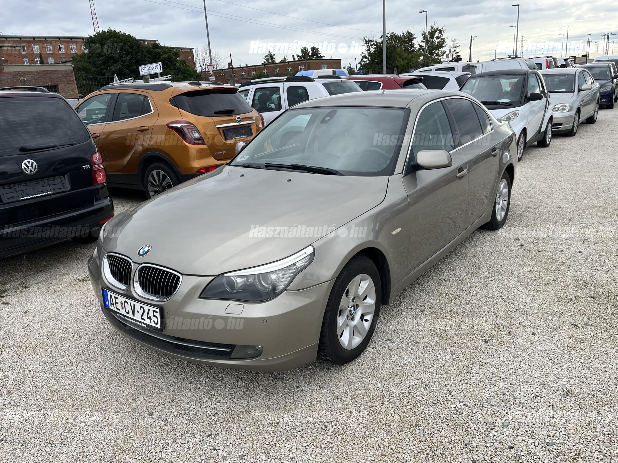 BMW 523 2008/12 - 1