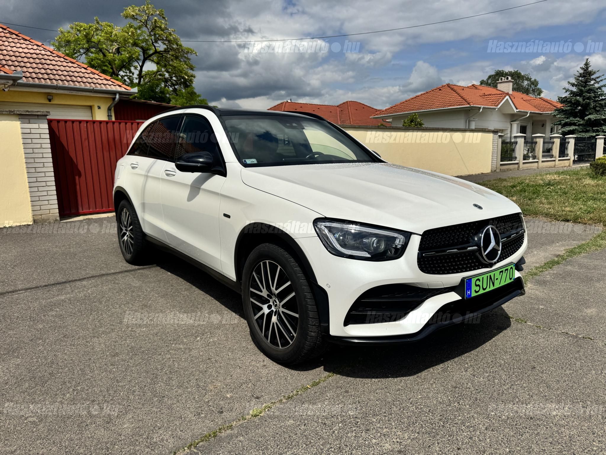 MERCEDES-BENZ GLC 300 2021/8 - 1