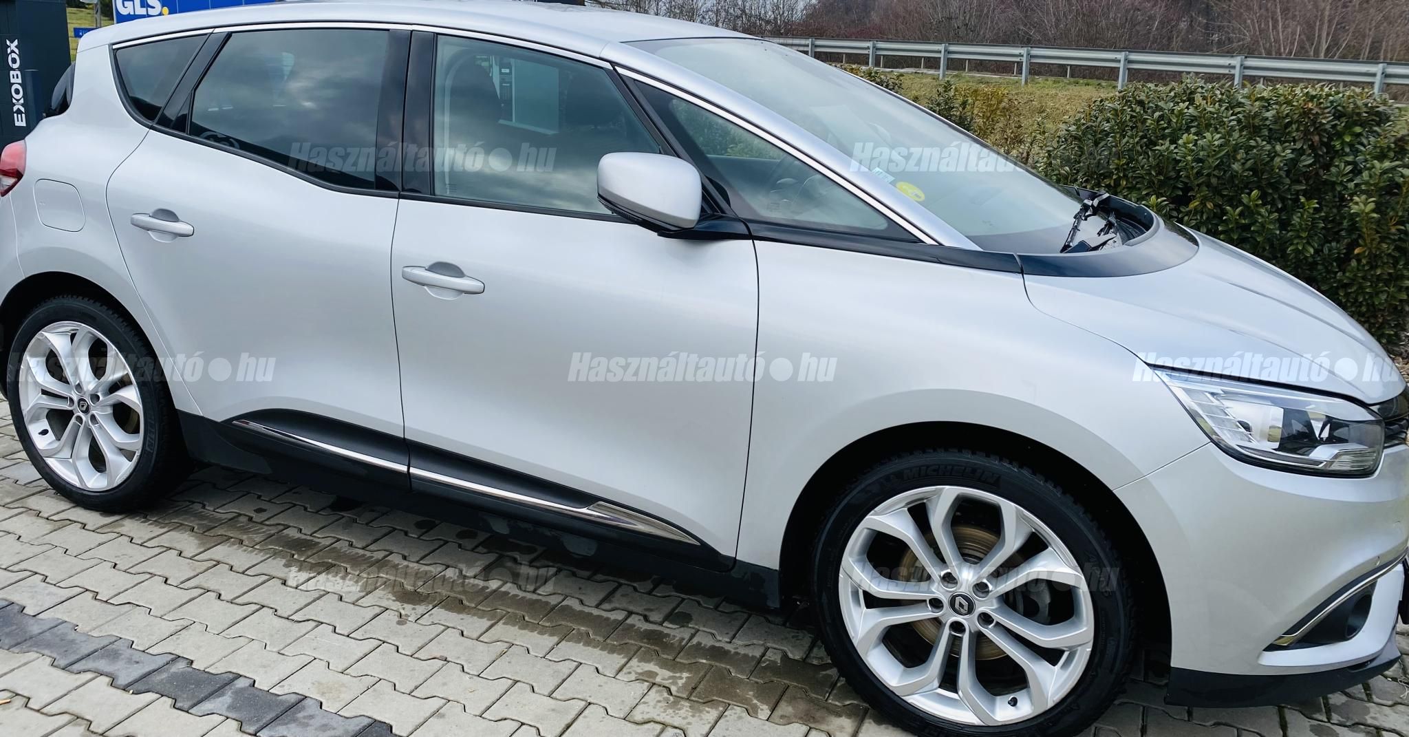 RENAULT SCENIC 2020/4 - 1