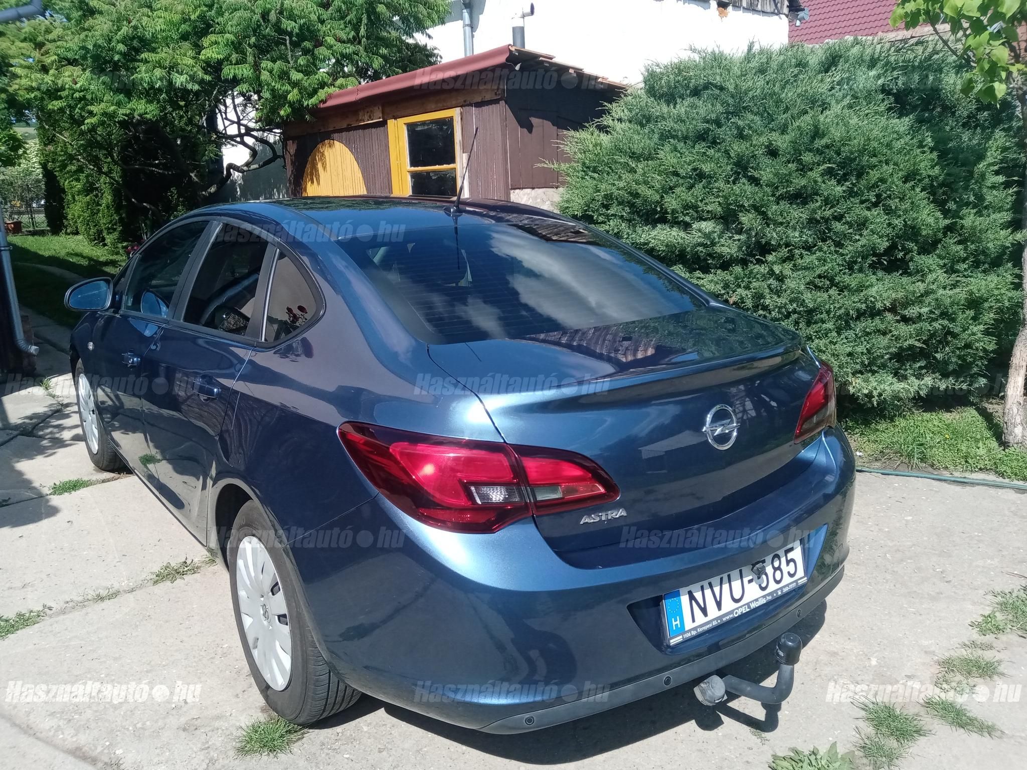 OPEL ASTRA J 2016/9 - 1