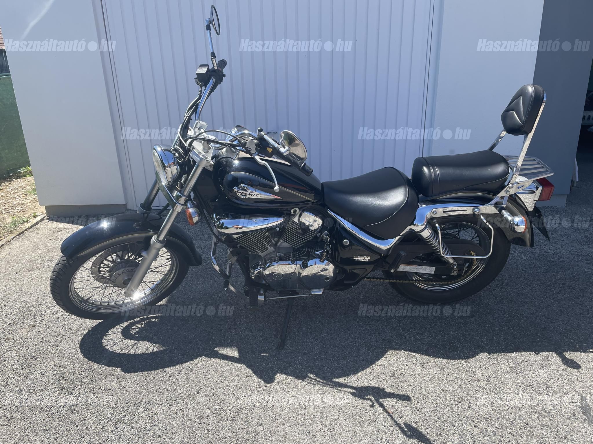 SUZUKI VL 250 (INTRUDER) 2002/6 - 1