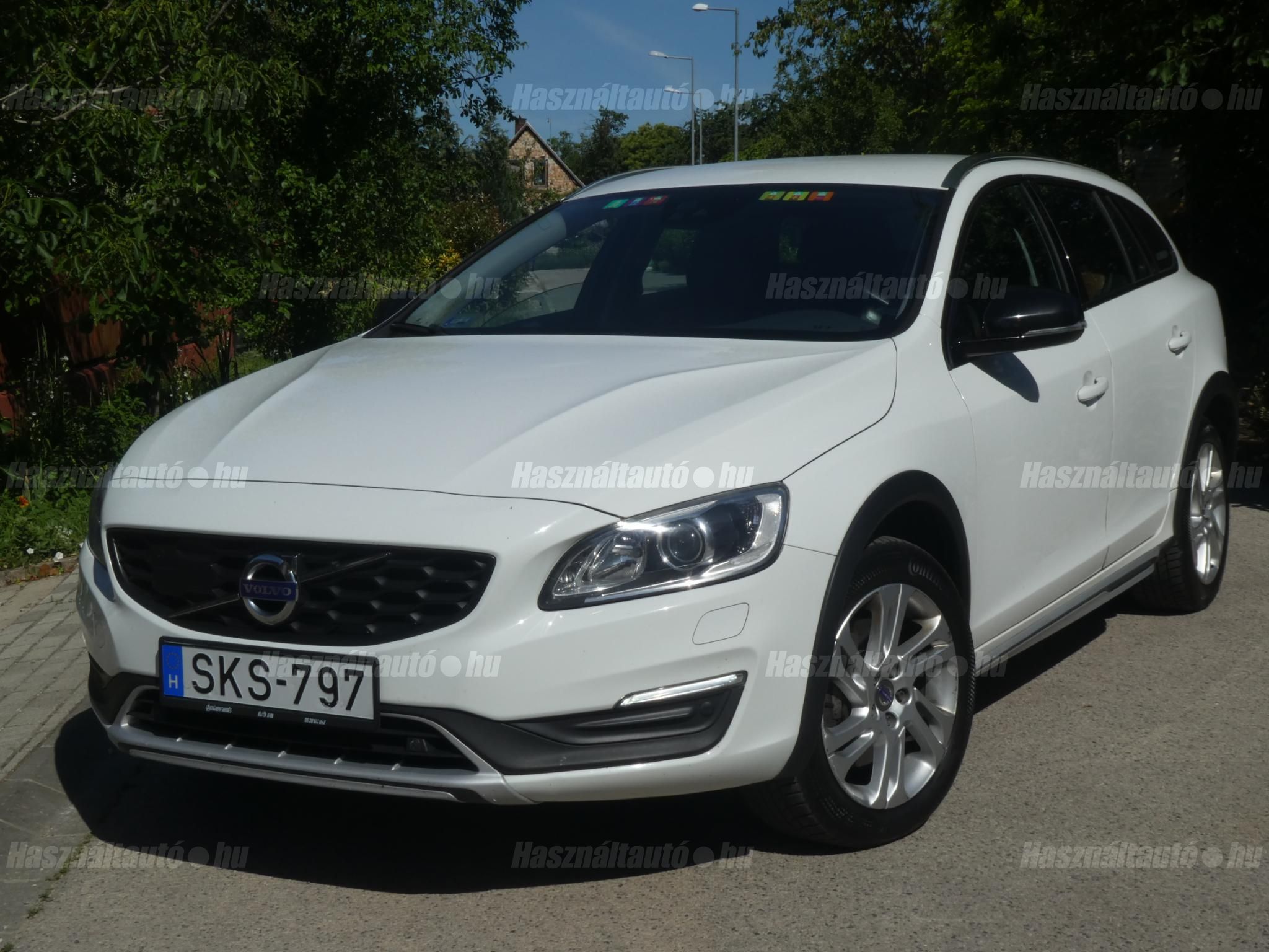 VOLVO V60 2016/9 - 1