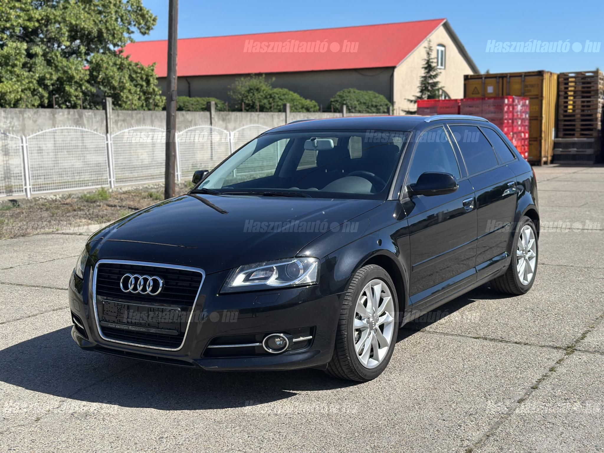 AUDI A3 2011/7 - 1