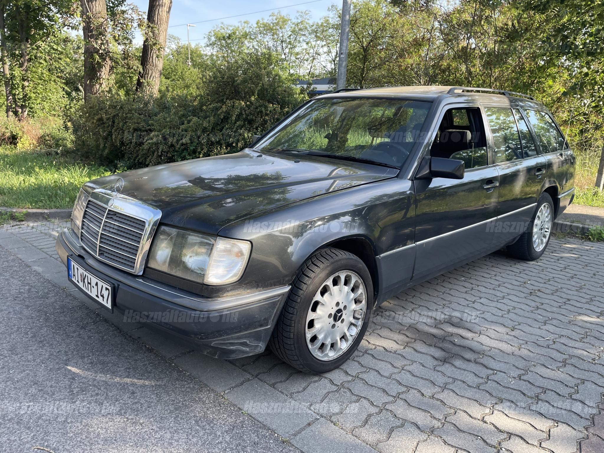 MERCEDES-BENZ W 124 1992/10 - 1
