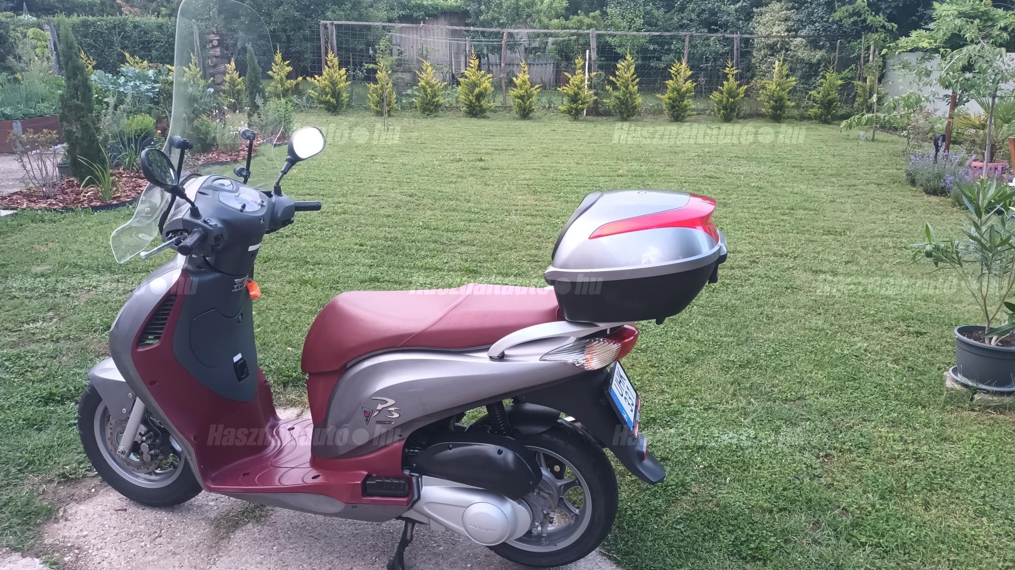 HONDA PS 150 I 2007/6 - 1