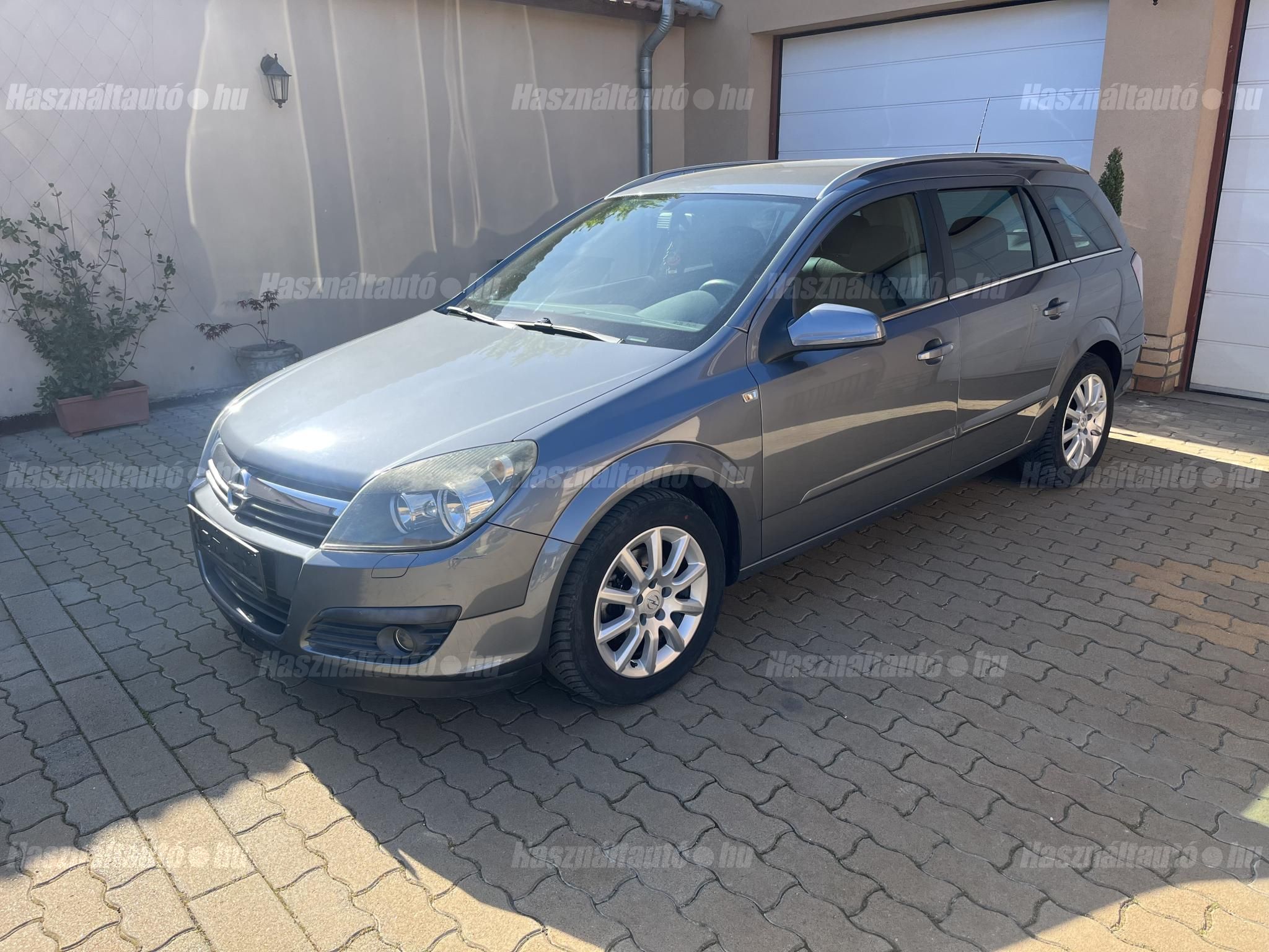 OPEL ASTRA H 2006/11 - 1
