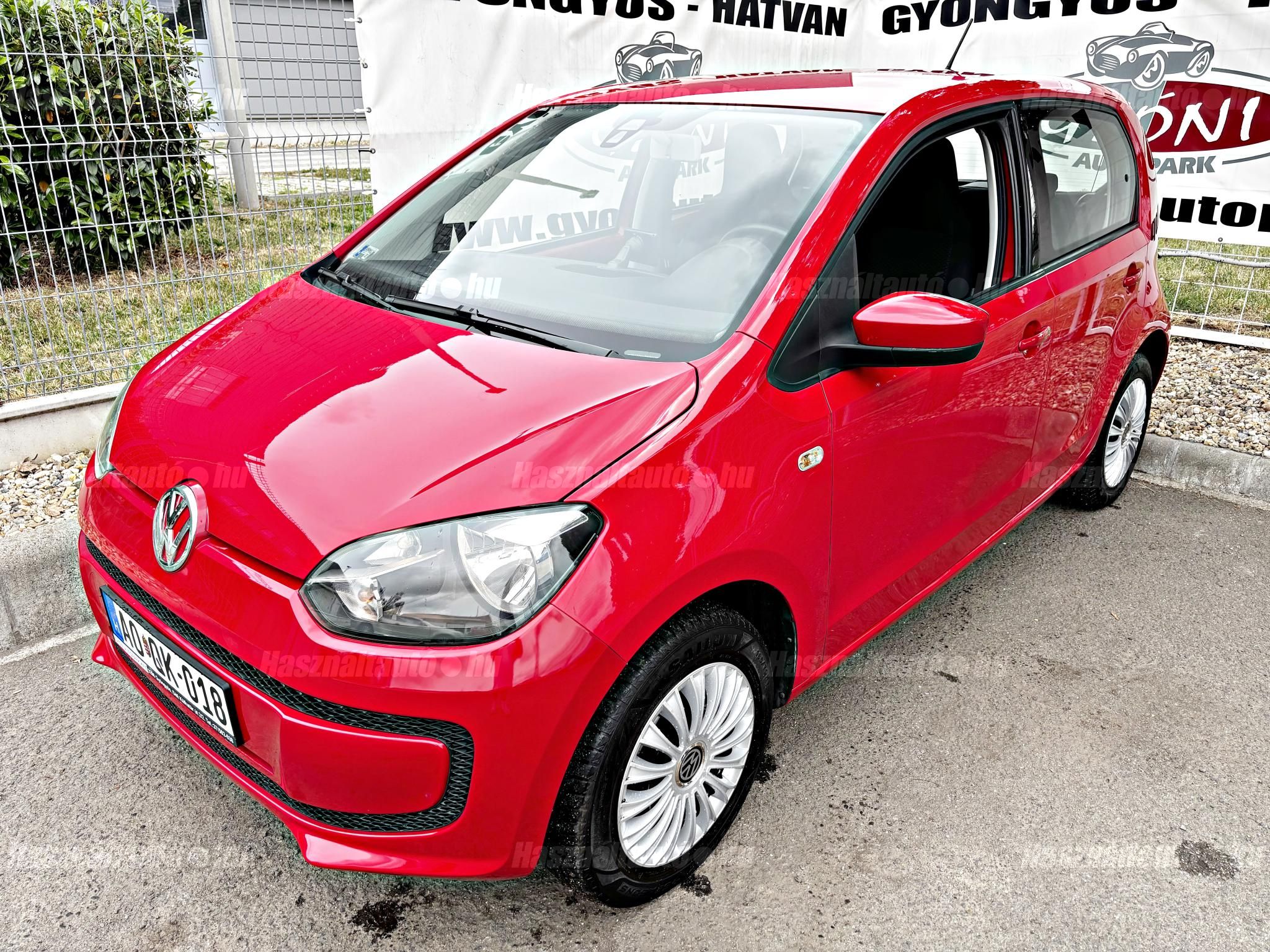 VOLKSWAGEN UP 2015/9 - 1