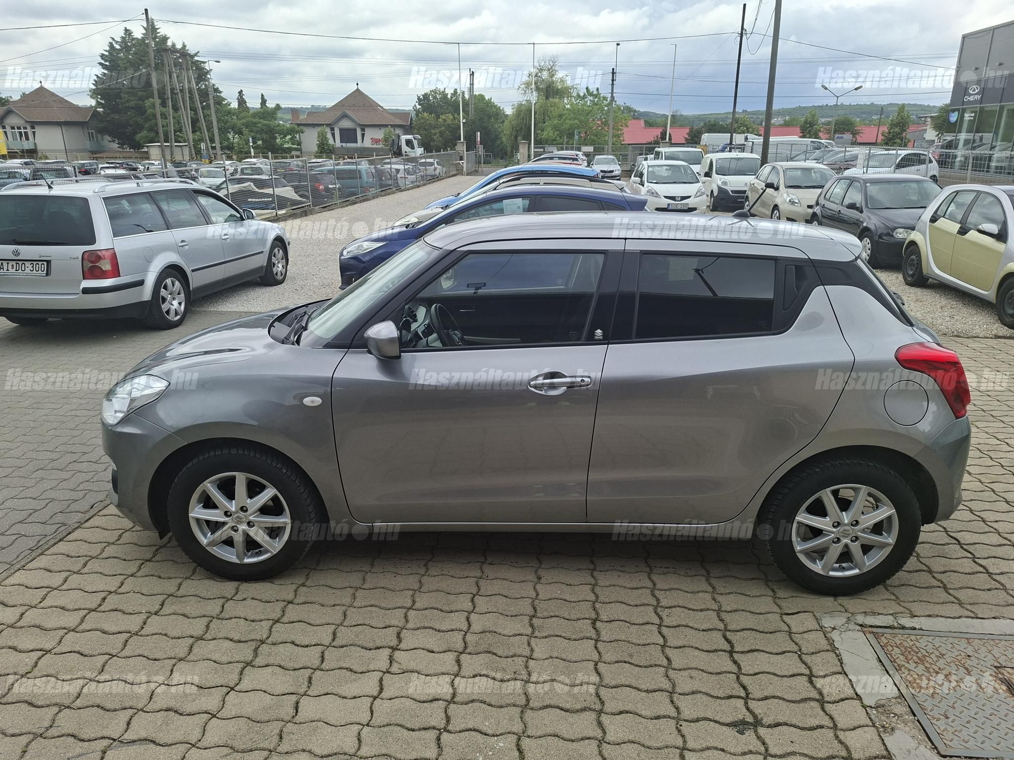 SUZUKI SWIFT 2020/2 - 1