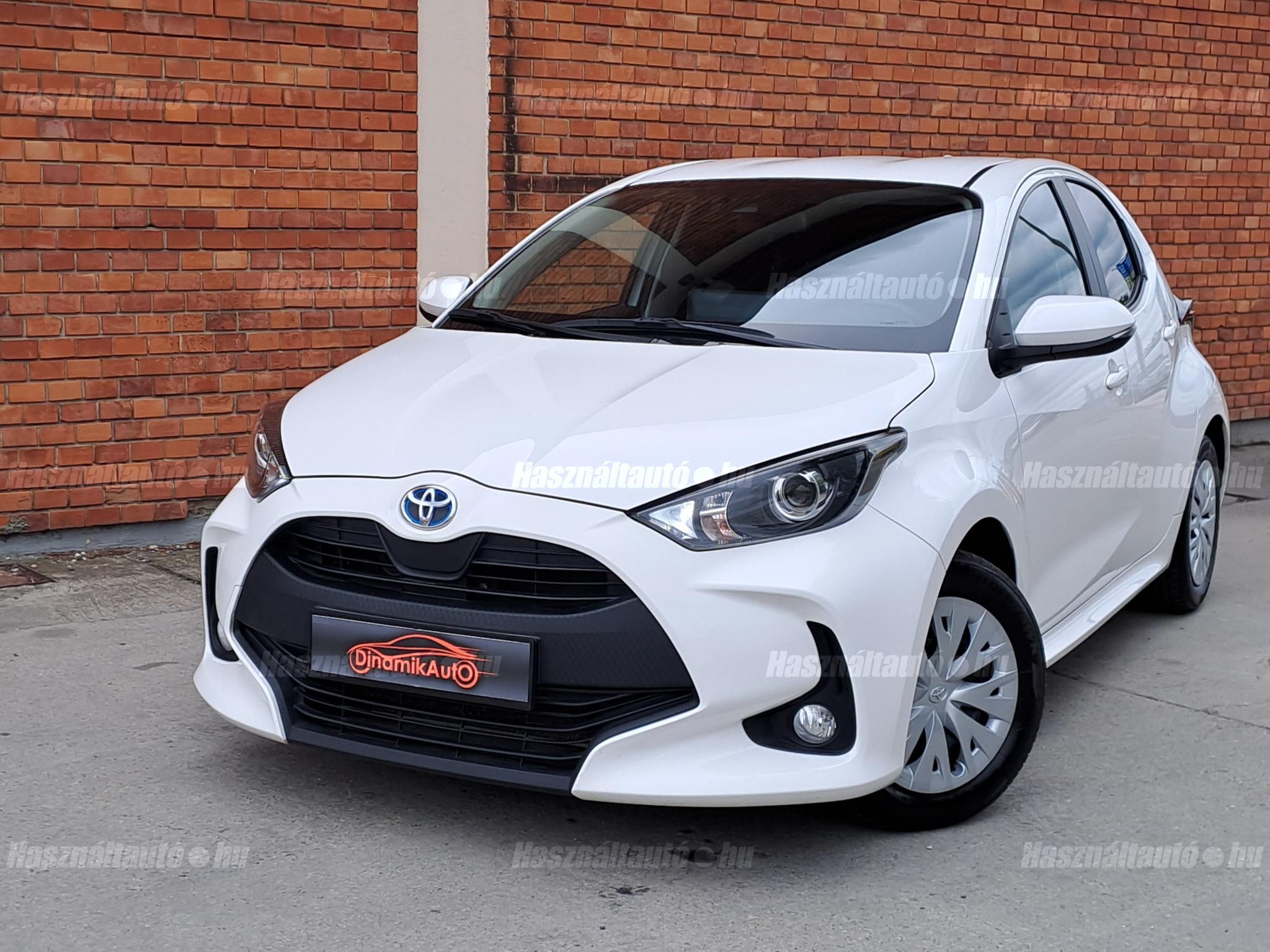 TOYOTA YARIS 2023/2 - 1