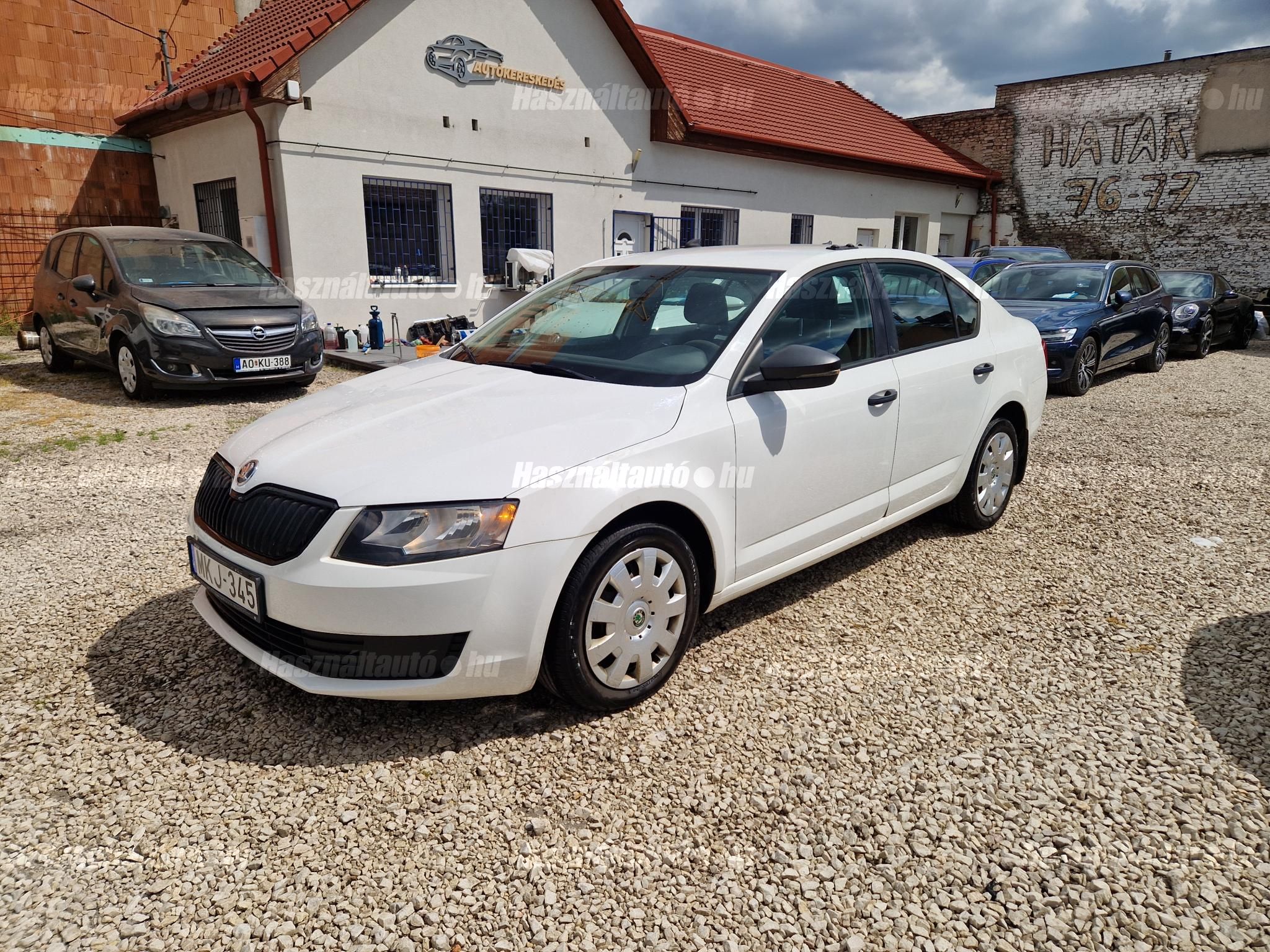 SKODA OCTAVIA 2014 - 1