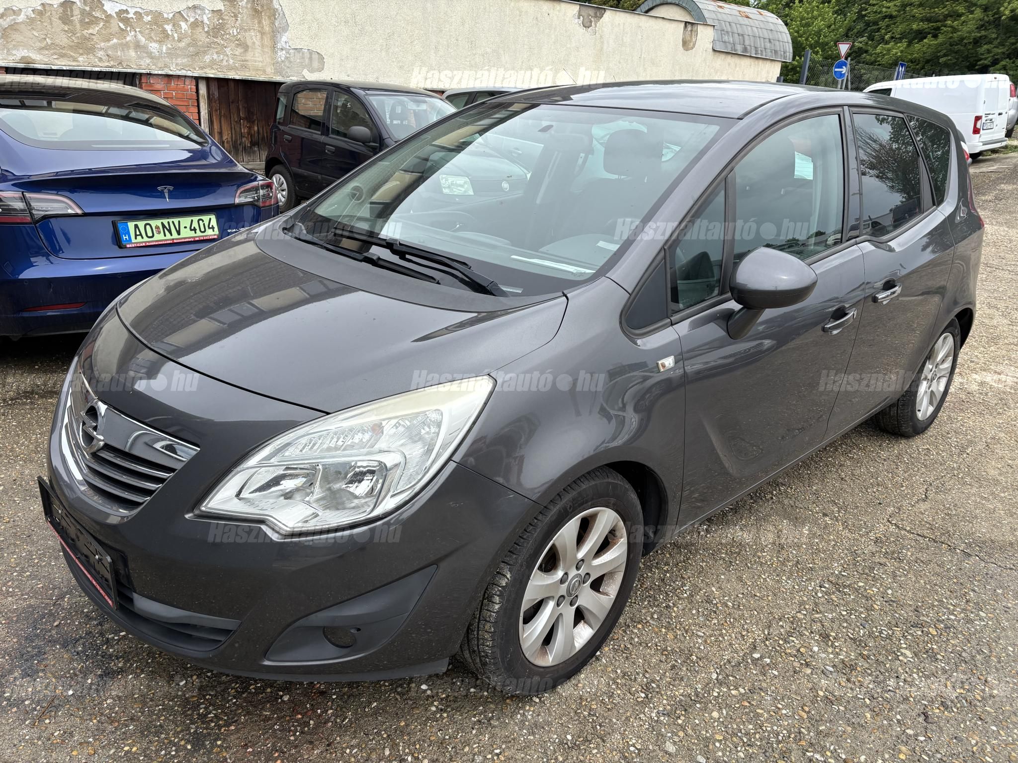 OPEL MERIVA B 2011/10 - 1