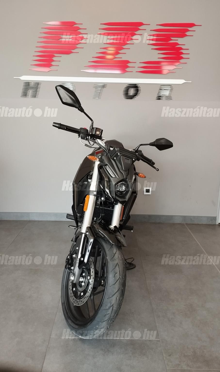 VOGE 125R 2026/5 - 1