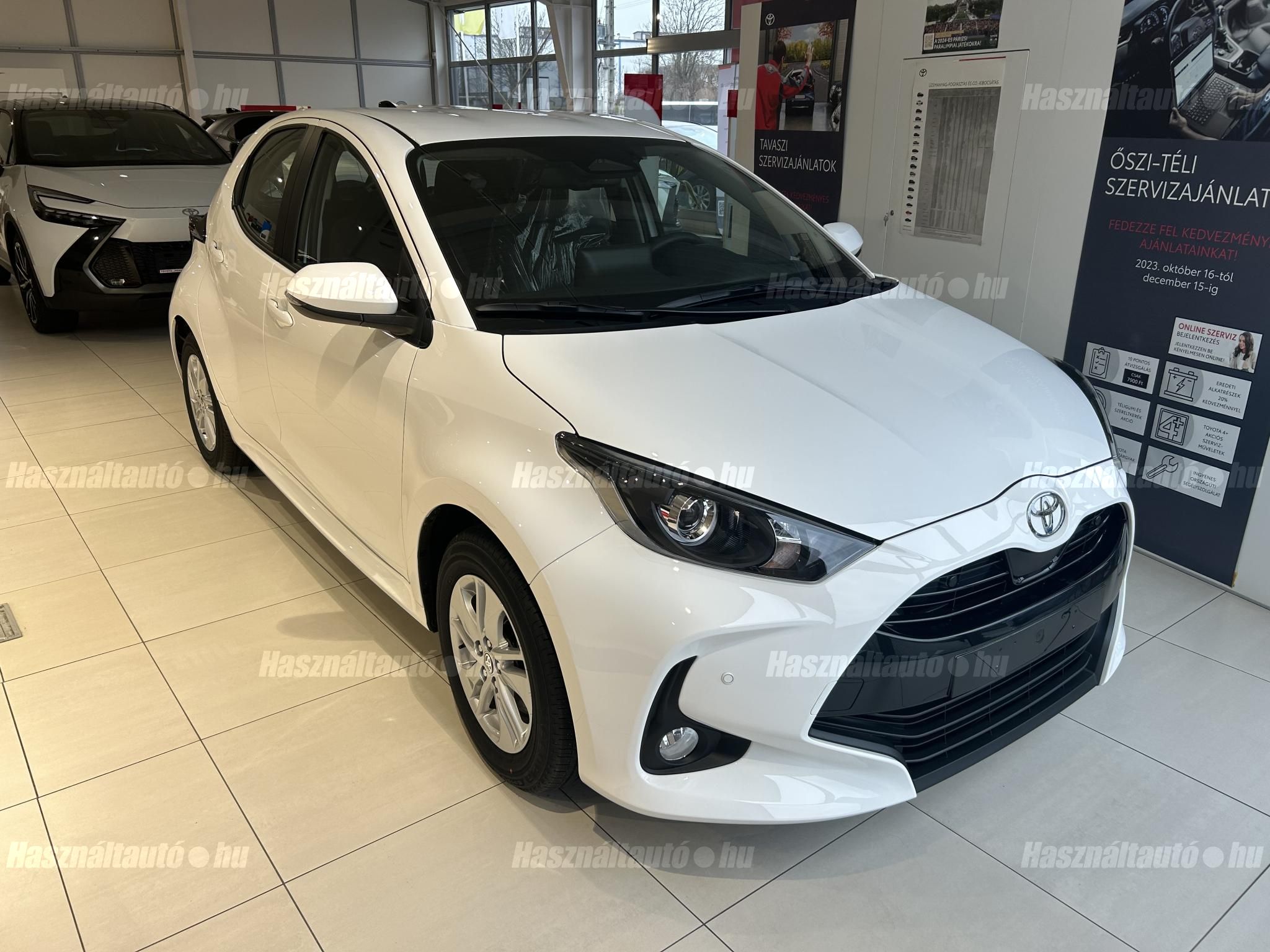 TOYOTA YARIS 2025 - 1
