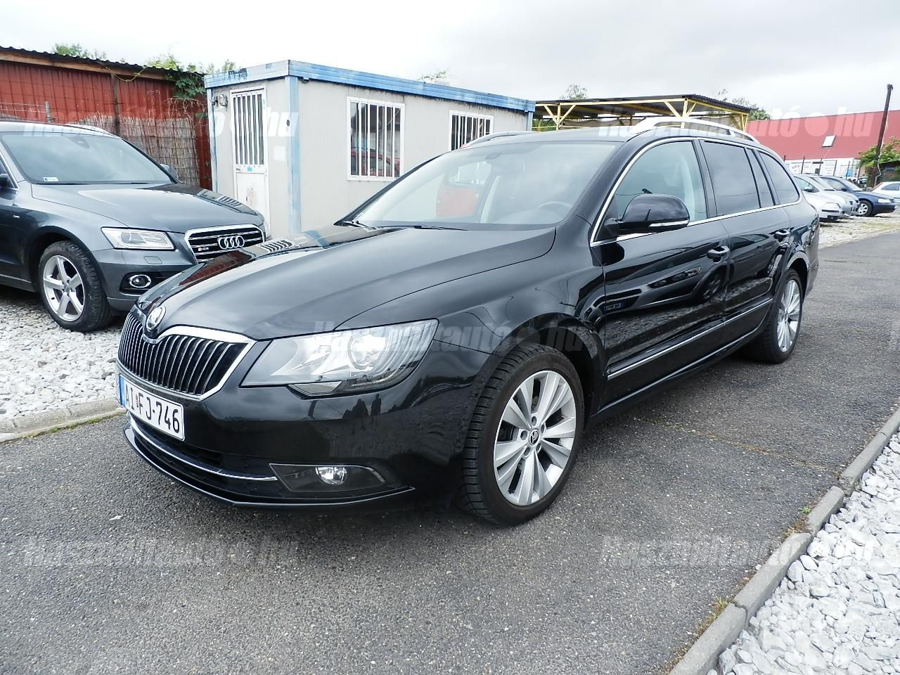 SKODA SUPERB 2014/6 - 1