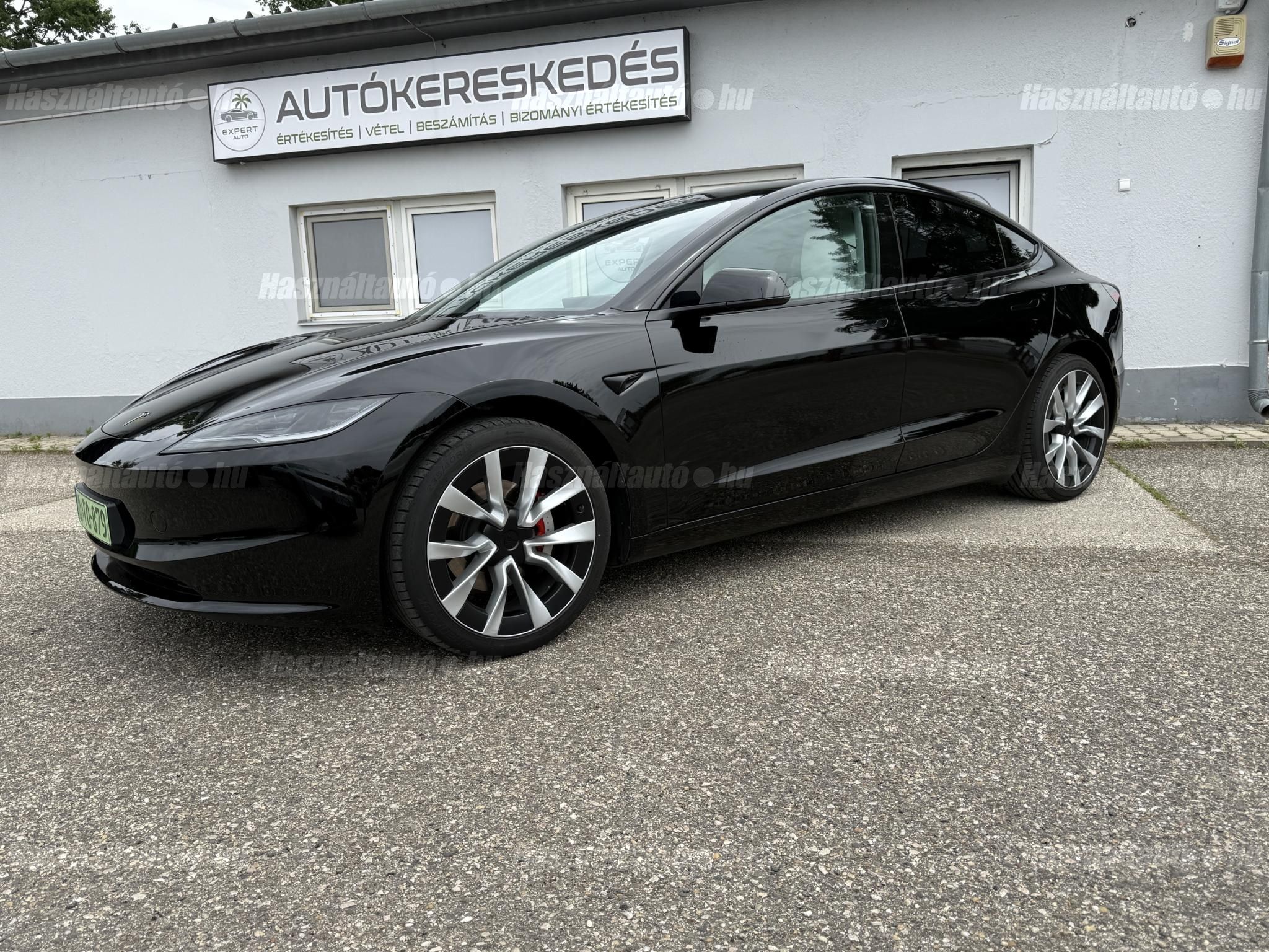 TESLA MODEL 3 2024/1 - 1