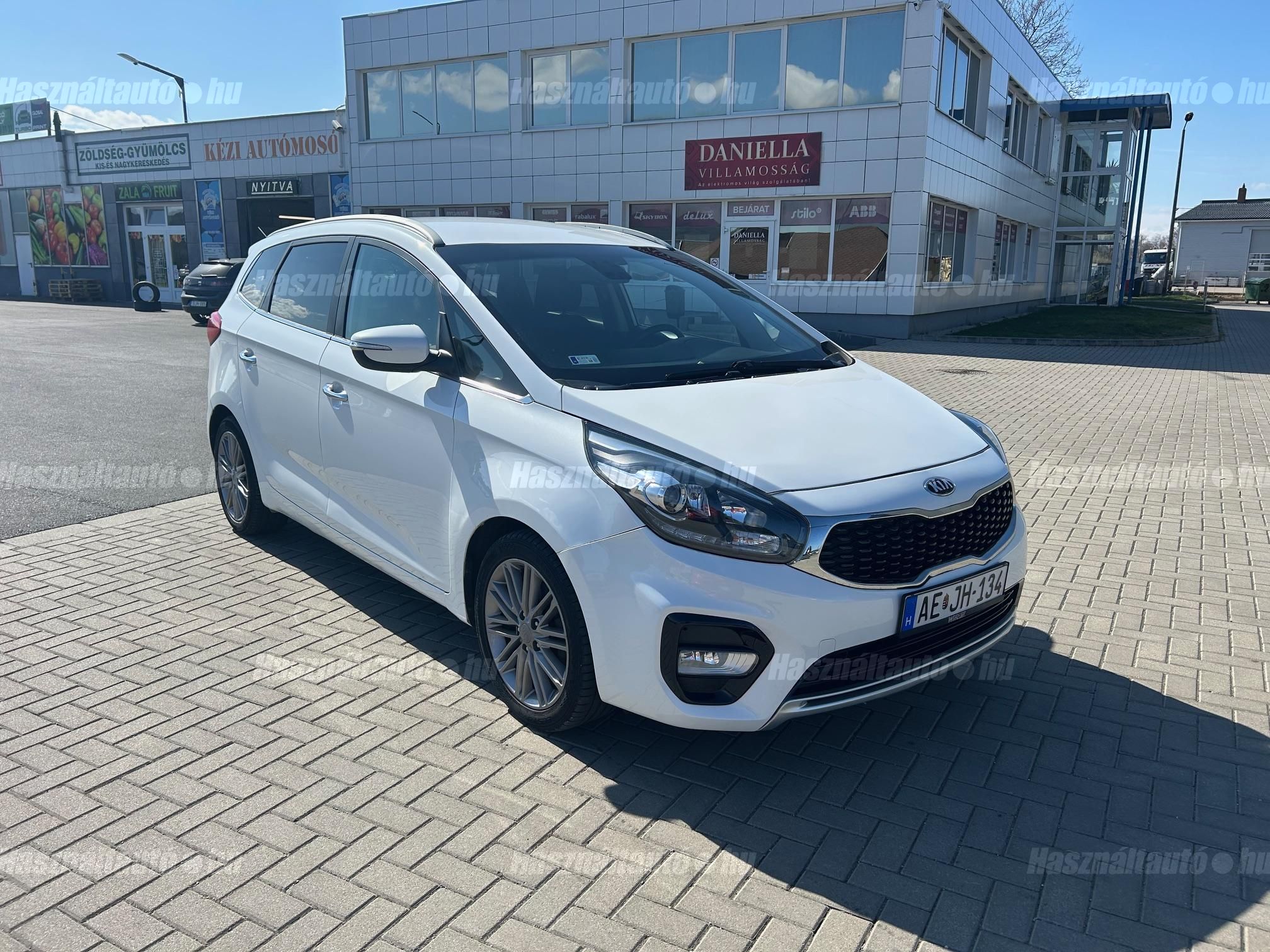 KIA CARENS 2018/7 - 1