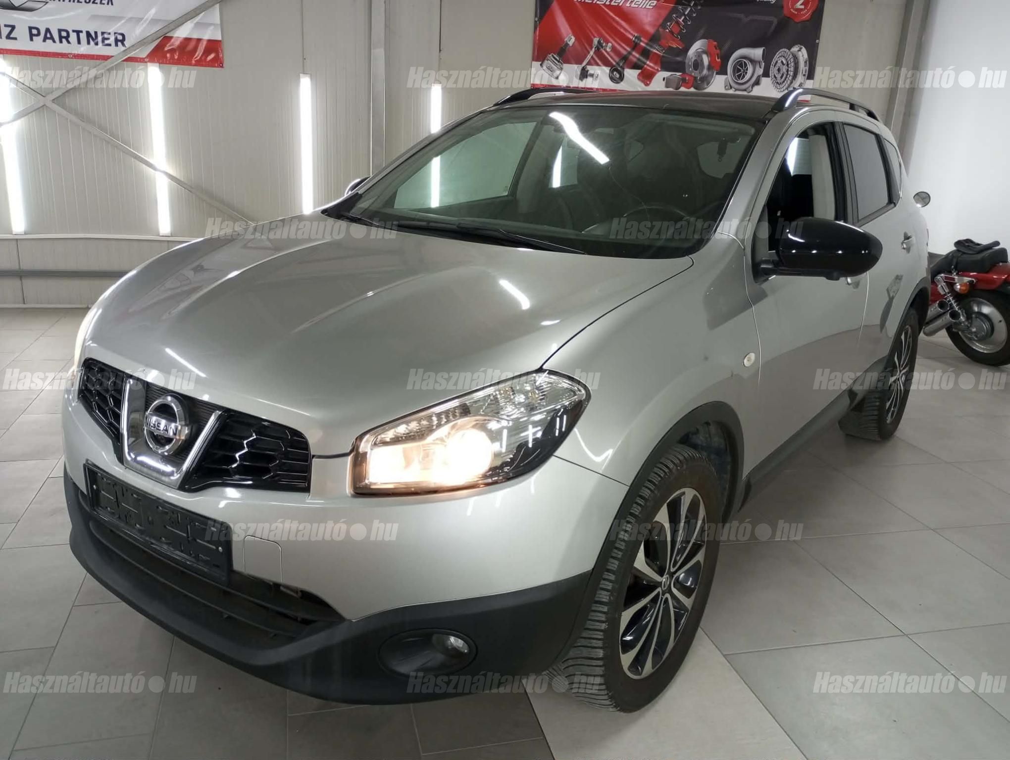 NISSAN QASHQAI 2013/5 - 1