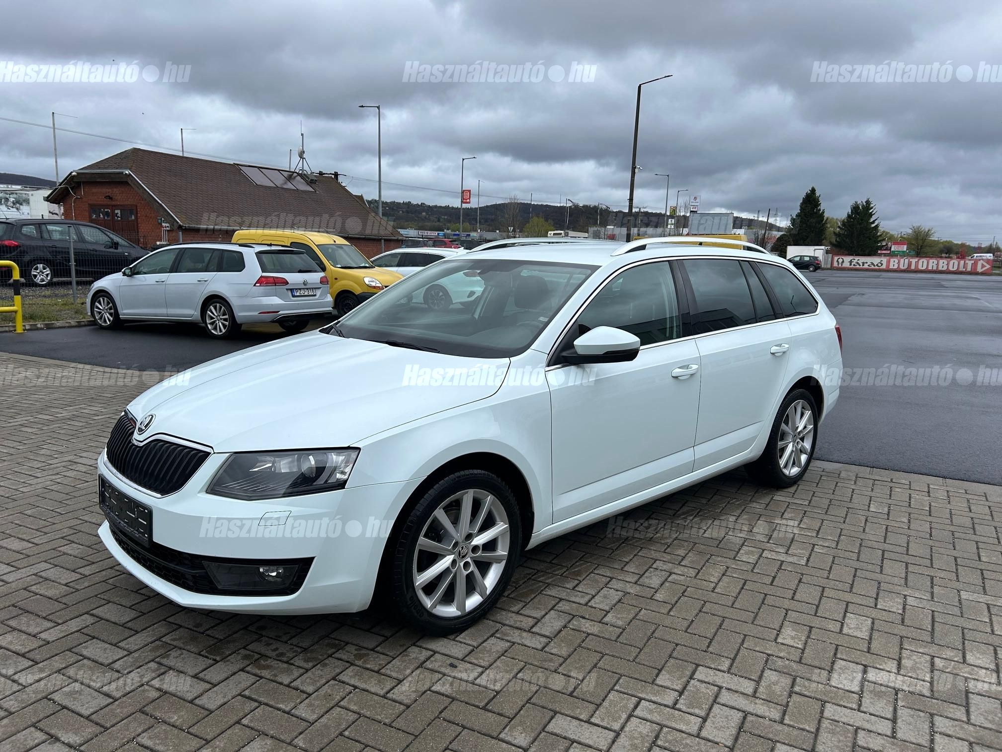 SKODA OCTAVIA 2015/7 - 1