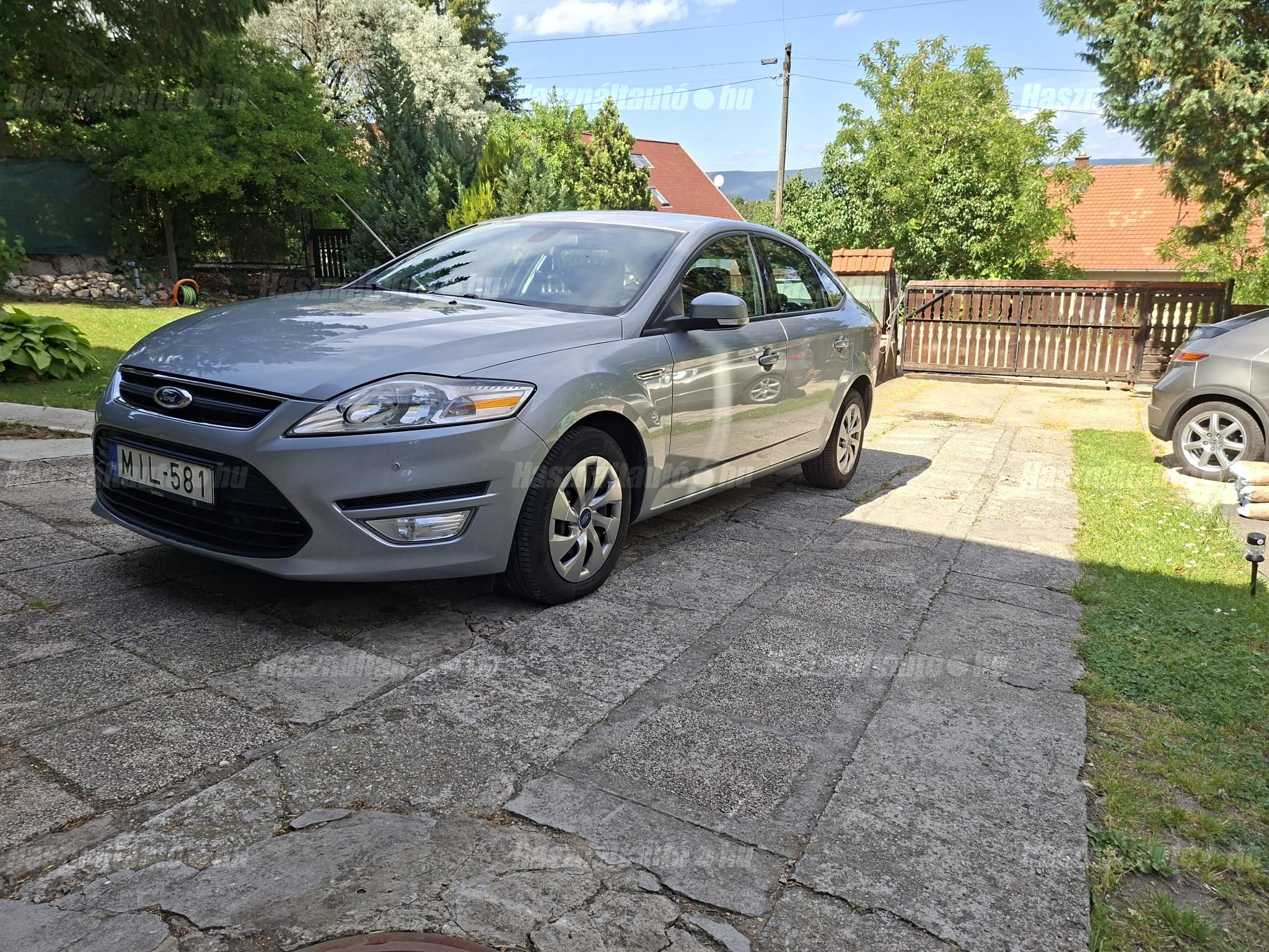 FORD MONDEO 2013/7 - 1