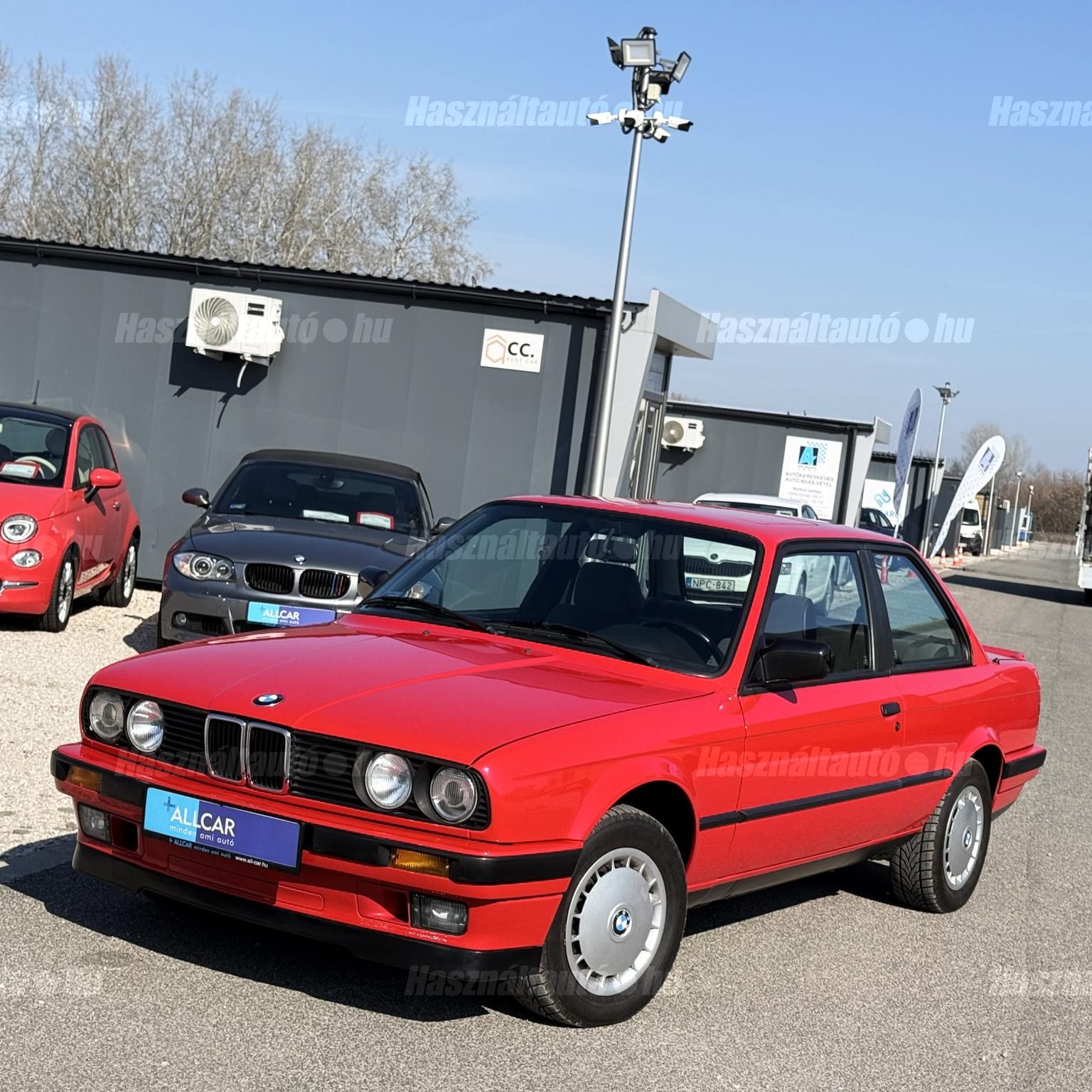 BMW 318 1990/10 - 1