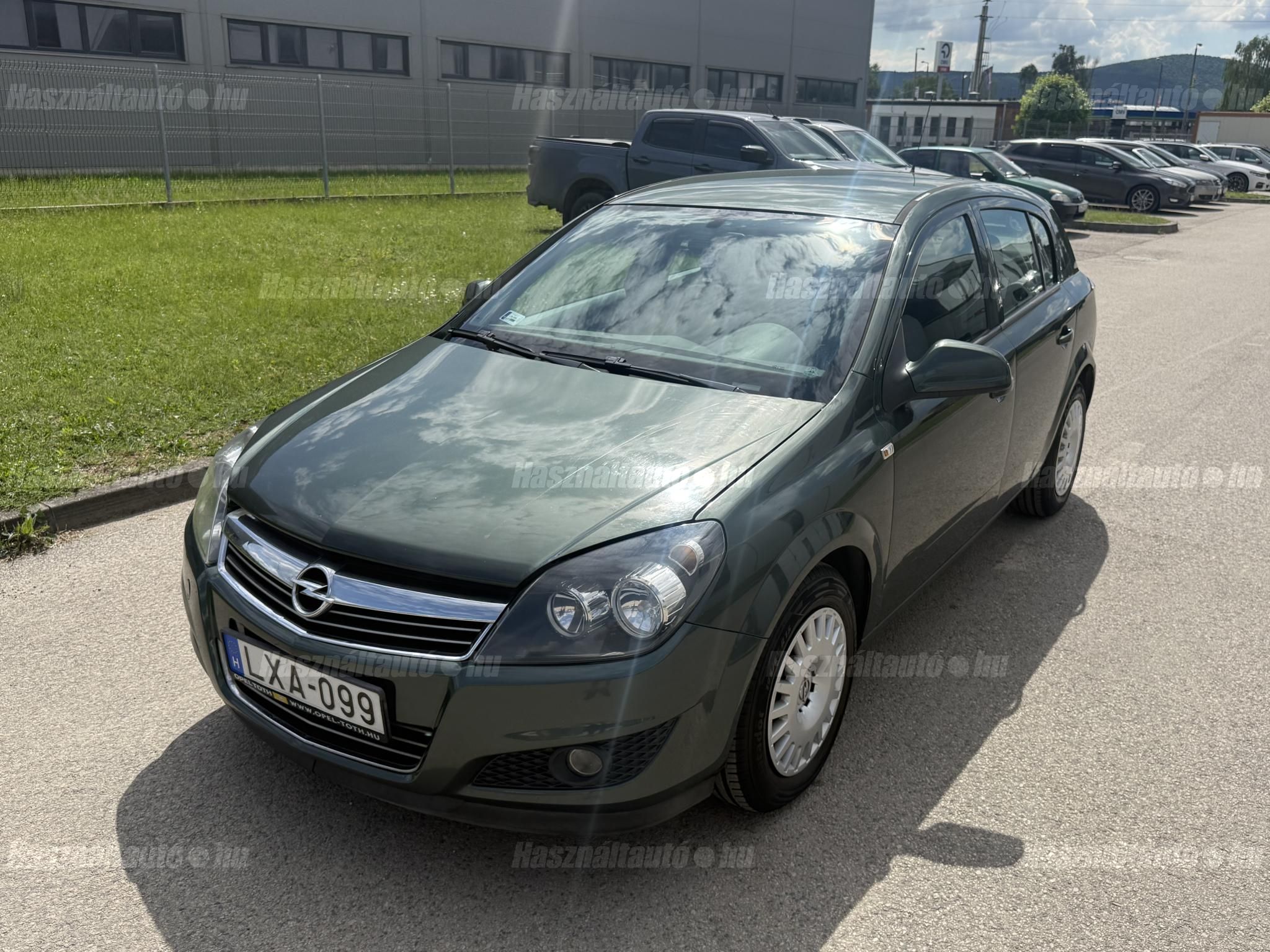 OPEL ASTRA H 2011/6 - 1