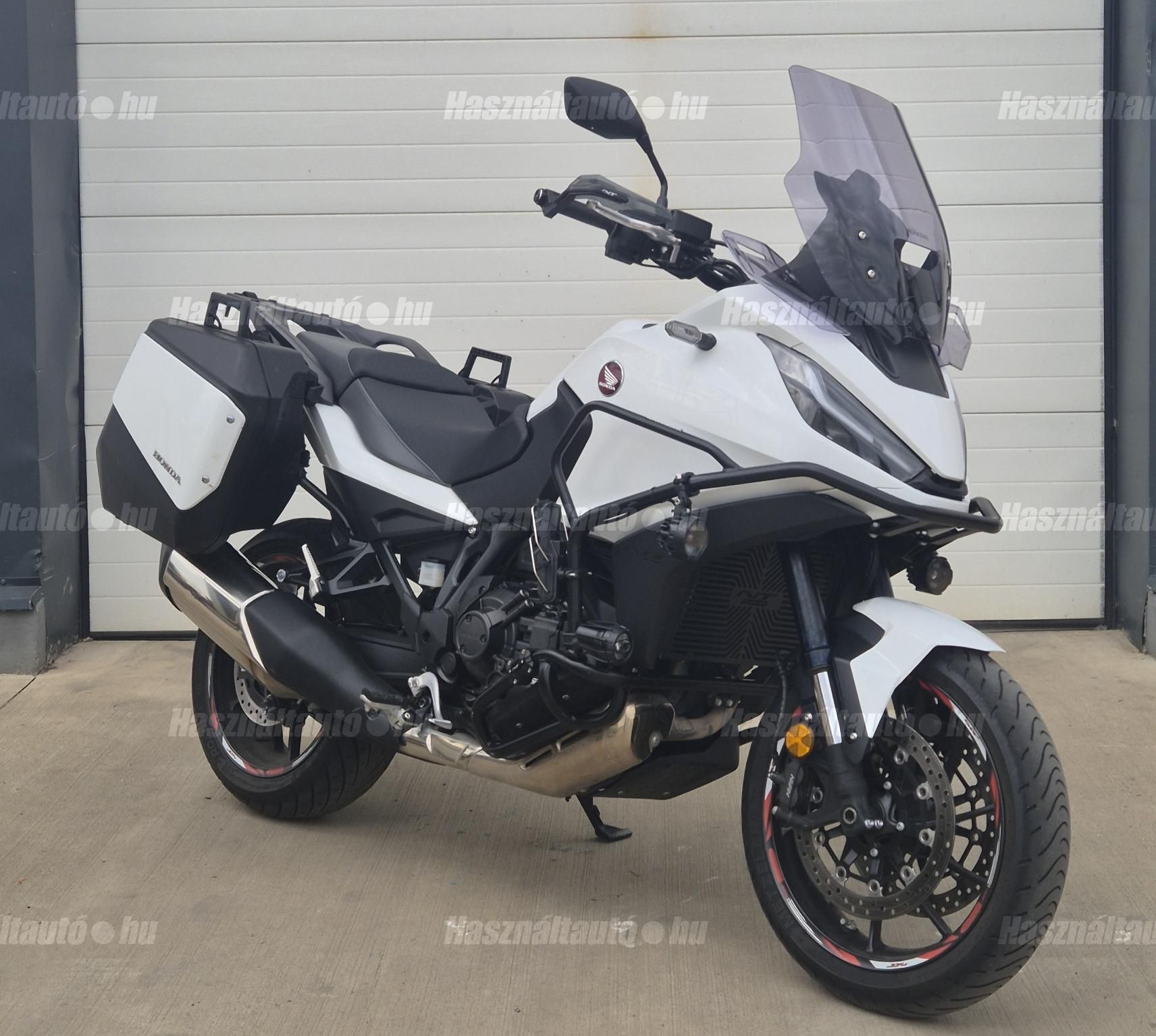 HONDA NT 1100 D 2023 - 1