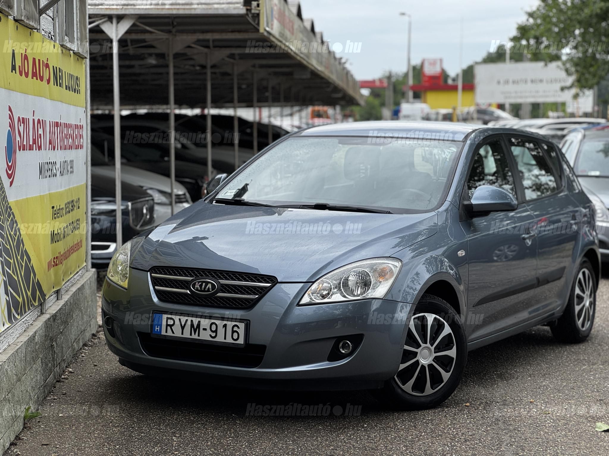 KIA CEE'D 2007/9 - 1