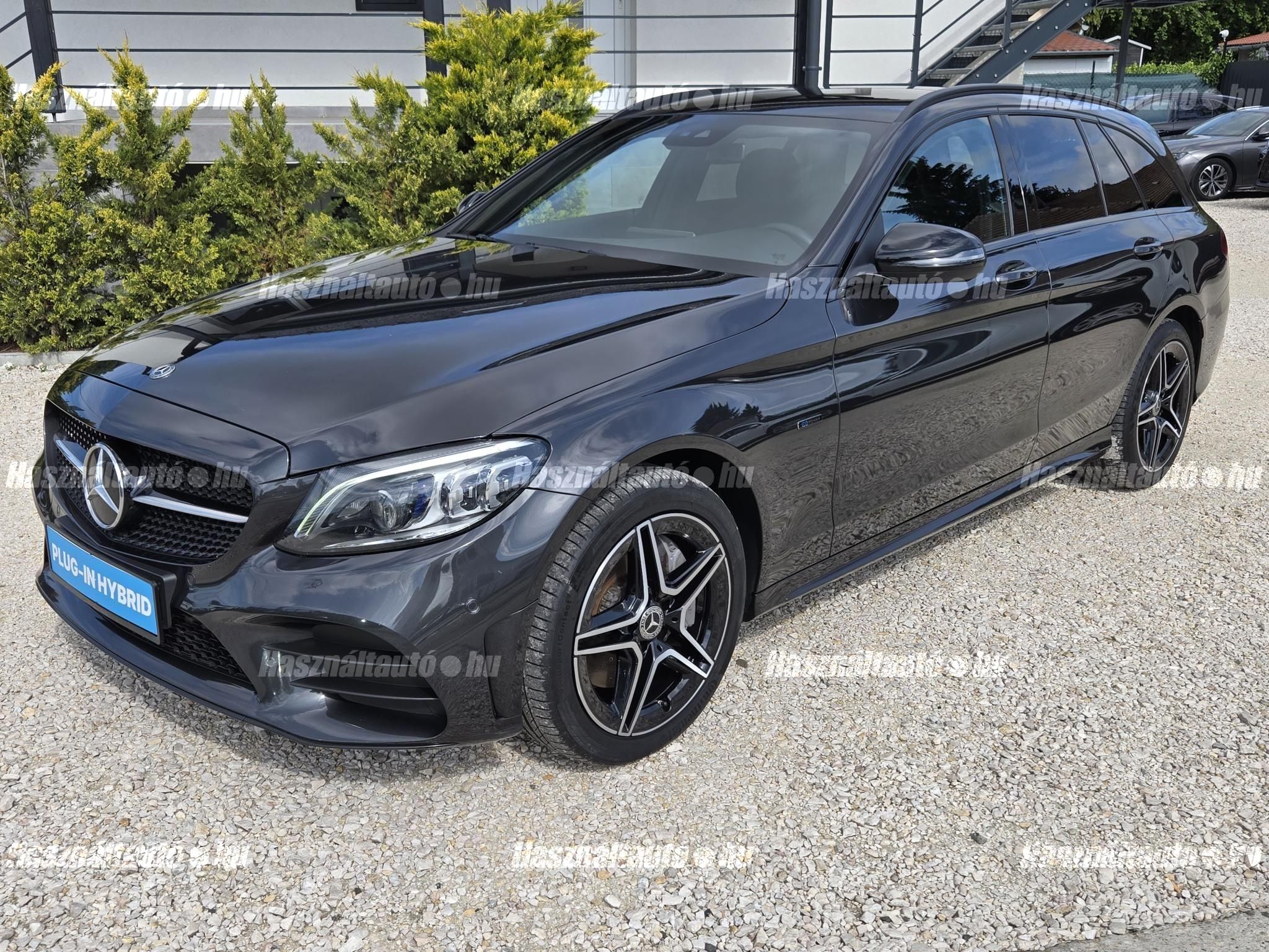 MERCEDES-BENZ C 300 2020/9 - 1